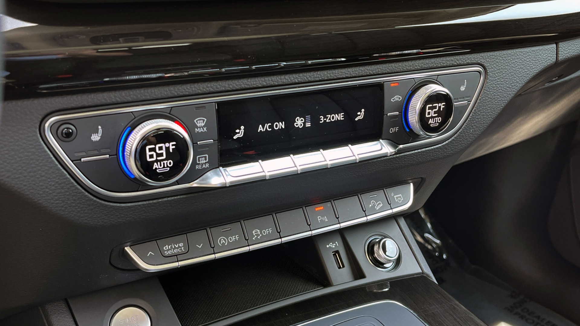 Used 2018 Audi Q5 PREMIUM PLUS 2.0L / QUATTRO AWD / PANO-ROOF / REARVIEW for sale Sold at Formula Imports in Charlotte NC 28227 42