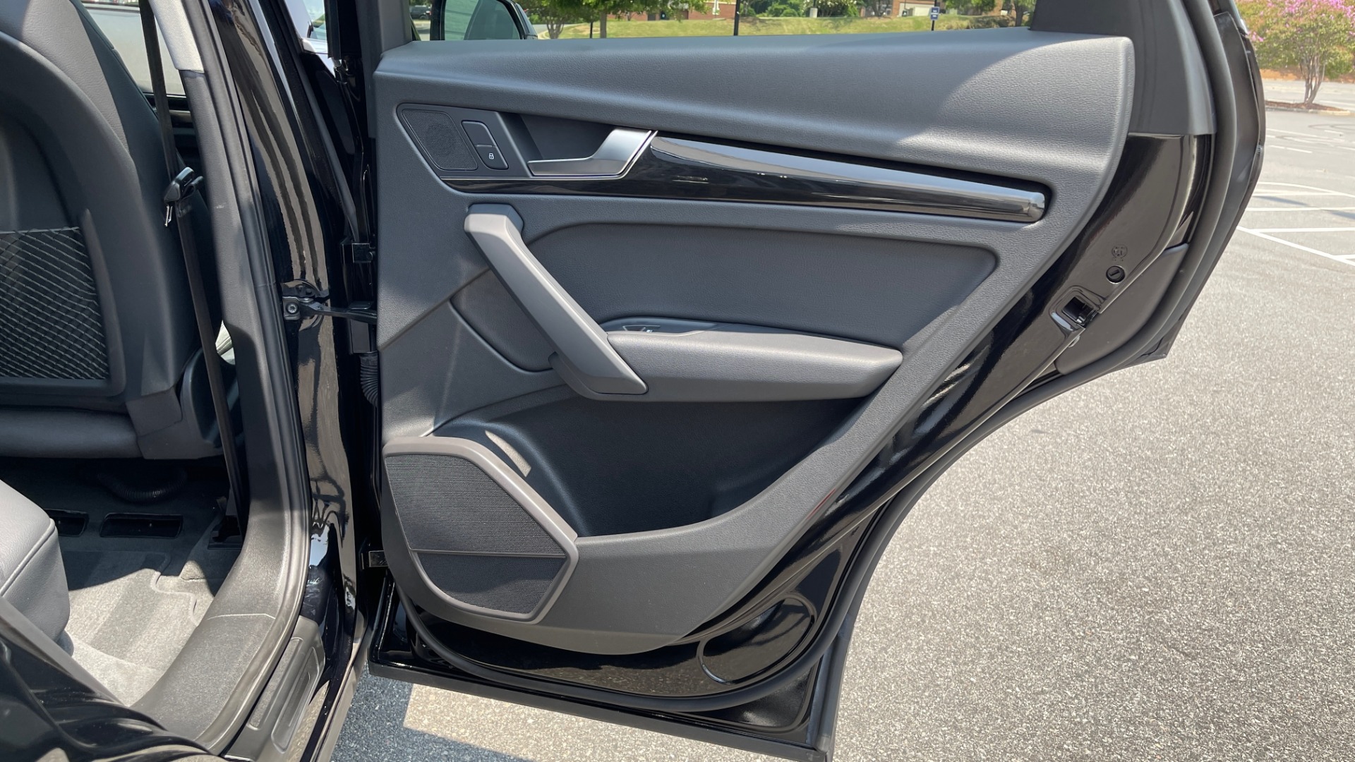 Used 2018 Audi Q5 PREMIUM PLUS 2.0L / QUATTRO AWD / PANO-ROOF / REARVIEW for sale Sold at Formula Imports in Charlotte NC 28227 58