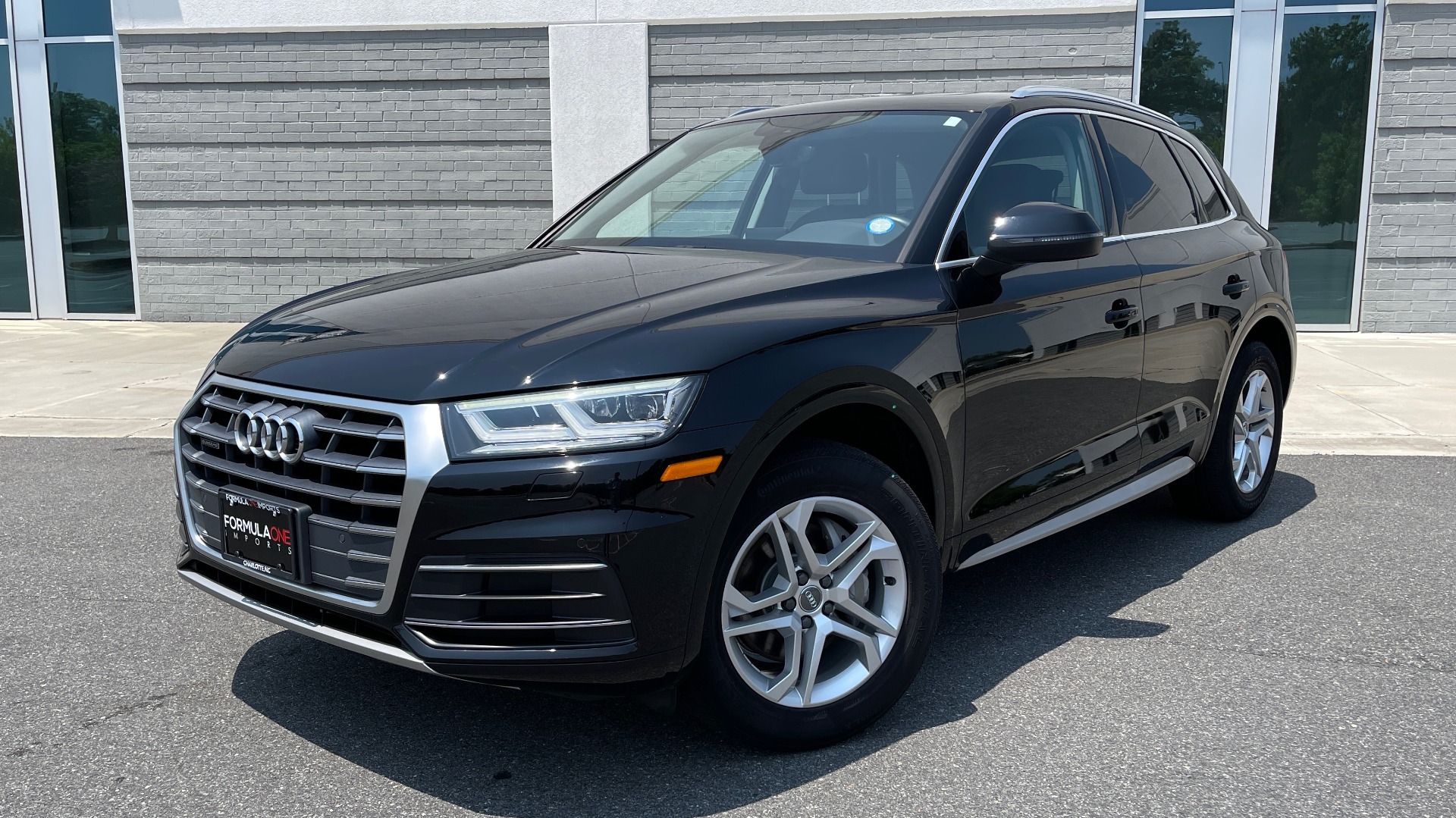 Used 2018 Audi Q5 PREMIUM PLUS 2.0L / QUATTRO AWD / PANO-ROOF / REARVIEW for sale Sold at Formula Imports in Charlotte NC 28227 1