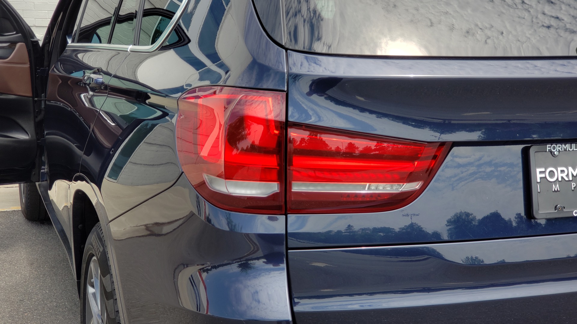 Used 2018 BMW X5 XDRIVE35I PREMIUM / LUXURY / DRVR ASST / HUD / LANE WARNING / REARVIEW for sale Sold at Formula Imports in Charlotte NC 28227 34