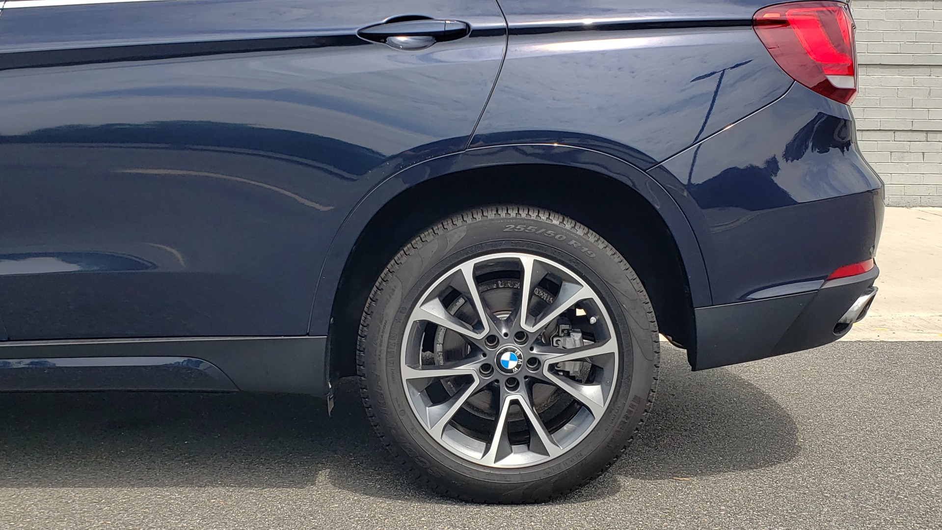 Used 2018 BMW X5 XDRIVE35I PREMIUM / LUXURY / DRVR ASST / HUD / LANE WARNING / REARVIEW for sale Sold at Formula Imports in Charlotte NC 28227 84