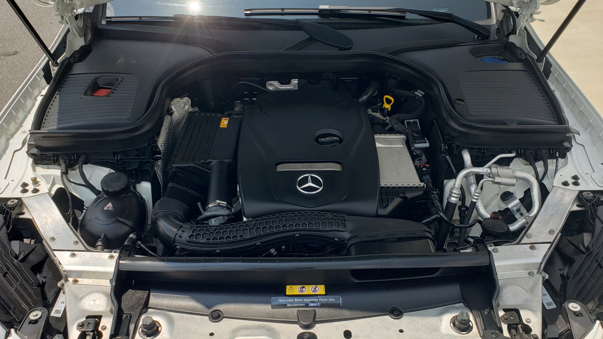 Used 2018 Mercedes-Benz GLC 300 PREMIUM 4MATIC / PANO-ROOF / BURMESTER / REARVIEW for sale Sold at Formula Imports in Charlotte NC 28227 13