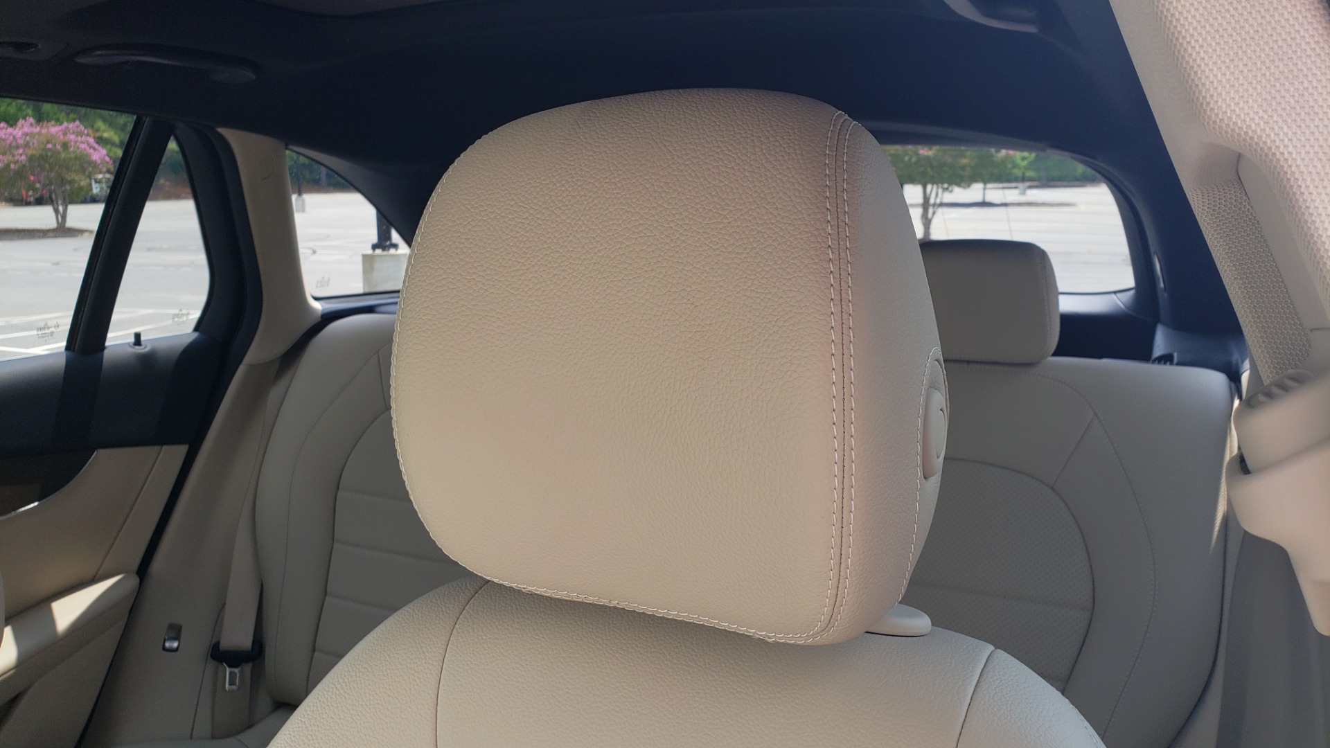 Used 2018 Mercedes-Benz GLC 300 PREMIUM 4MATIC / PANO-ROOF / BURMESTER / REARVIEW for sale Sold at Formula Imports in Charlotte NC 28227 38