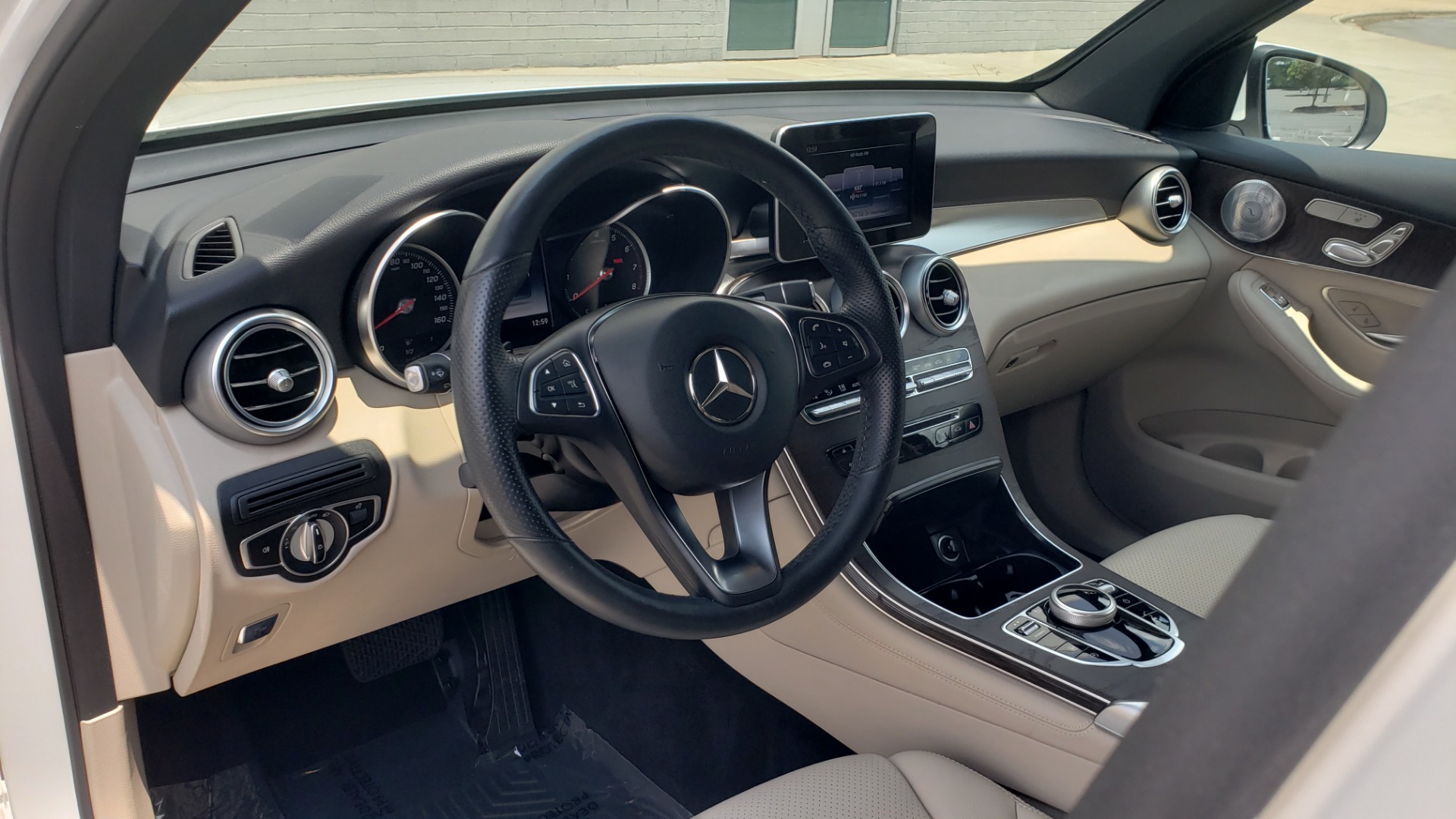 Used 2018 Mercedes-Benz GLC 300 PREMIUM 4MATIC / PANO-ROOF / BURMESTER / REARVIEW for sale Sold at Formula Imports in Charlotte NC 28227 39