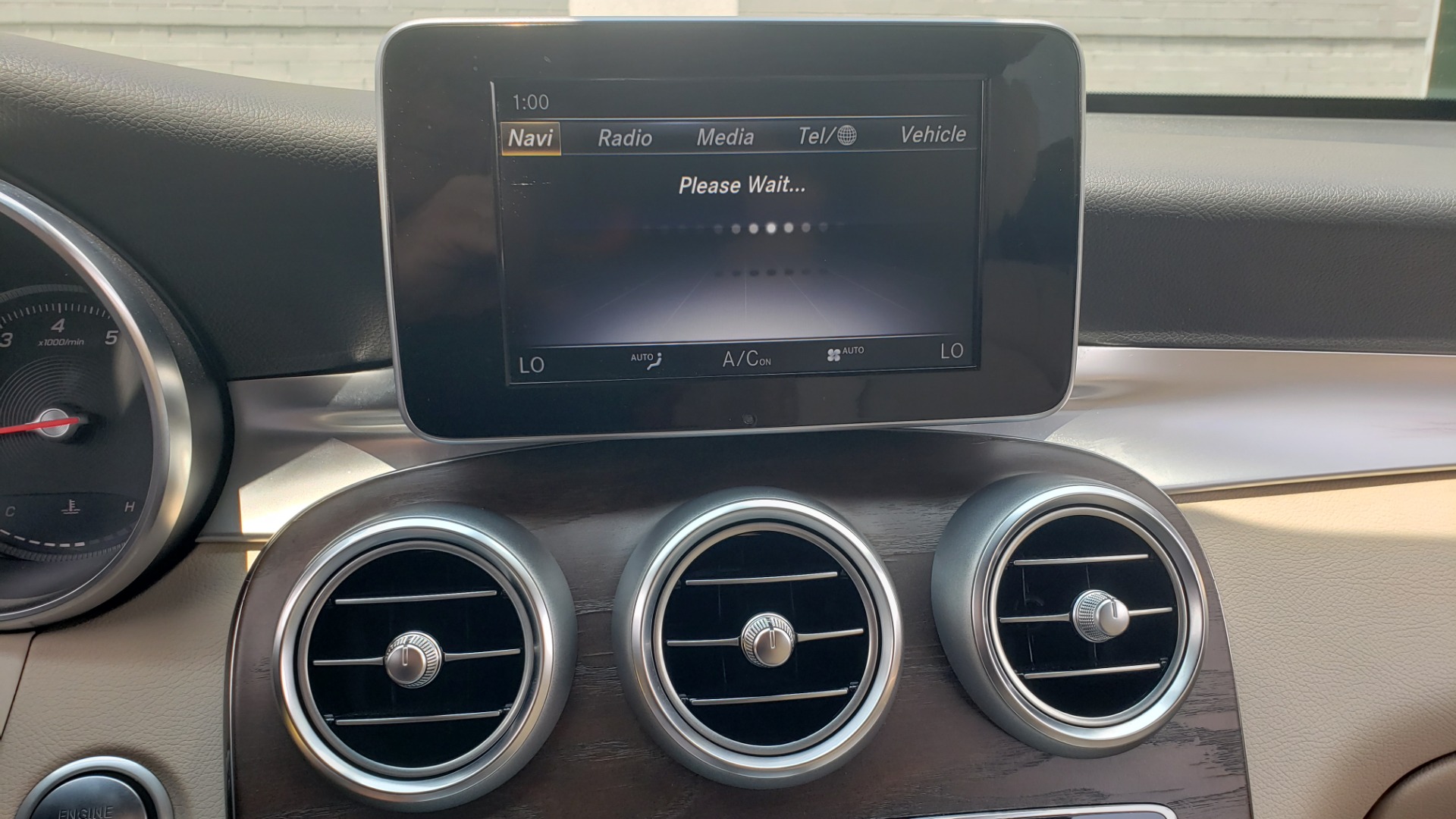 Used 2018 Mercedes-Benz GLC 300 PREMIUM 4MATIC / PANO-ROOF / BURMESTER / REARVIEW for sale Sold at Formula Imports in Charlotte NC 28227 46