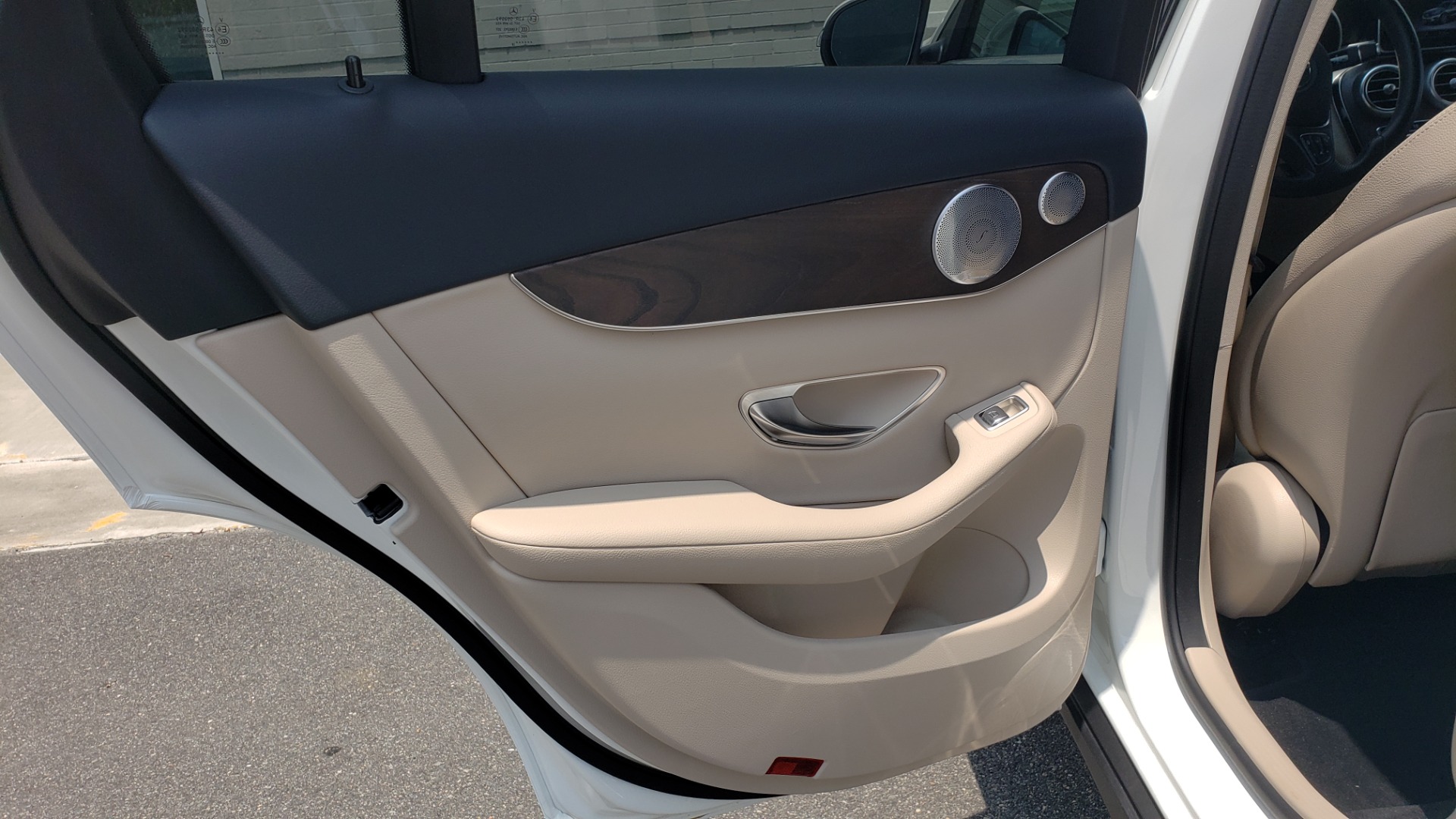 Used 2018 Mercedes-Benz GLC 300 PREMIUM 4MATIC / PANO-ROOF / BURMESTER / REARVIEW for sale Sold at Formula Imports in Charlotte NC 28227 59