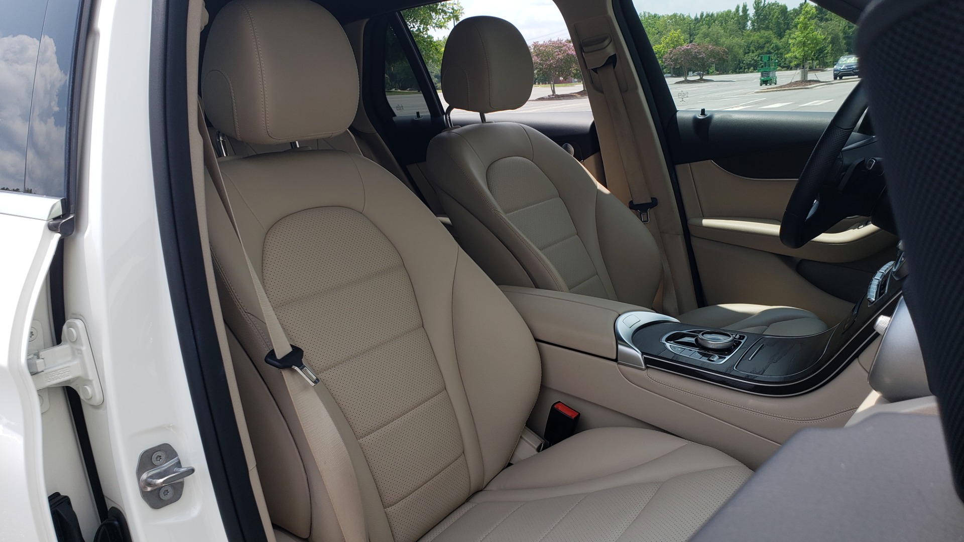 Used 2018 Mercedes-Benz GLC 300 PREMIUM 4MATIC / PANO-ROOF / BURMESTER / REARVIEW for sale Sold at Formula Imports in Charlotte NC 28227 66