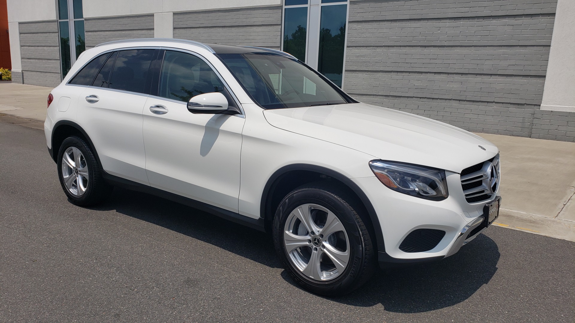 Used 2018 Mercedes-Benz GLC 300 PREMIUM 4MATIC / PANO-ROOF / BURMESTER / REARVIEW for sale Sold at Formula Imports in Charlotte NC 28227 7