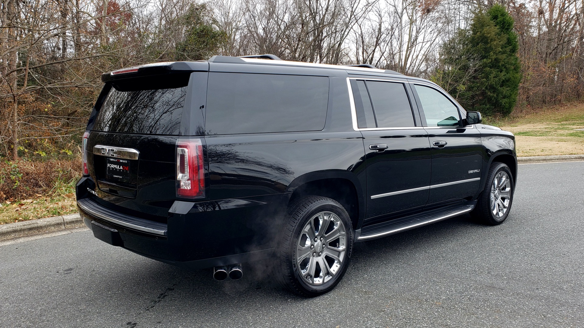Used 2016 GMC YUKON XL DENALI 4WD / NAV / OPEN ROAD / SUNROOF / ENTERTAIN for sale Sold at Formula Imports in Charlotte NC 28227 8
