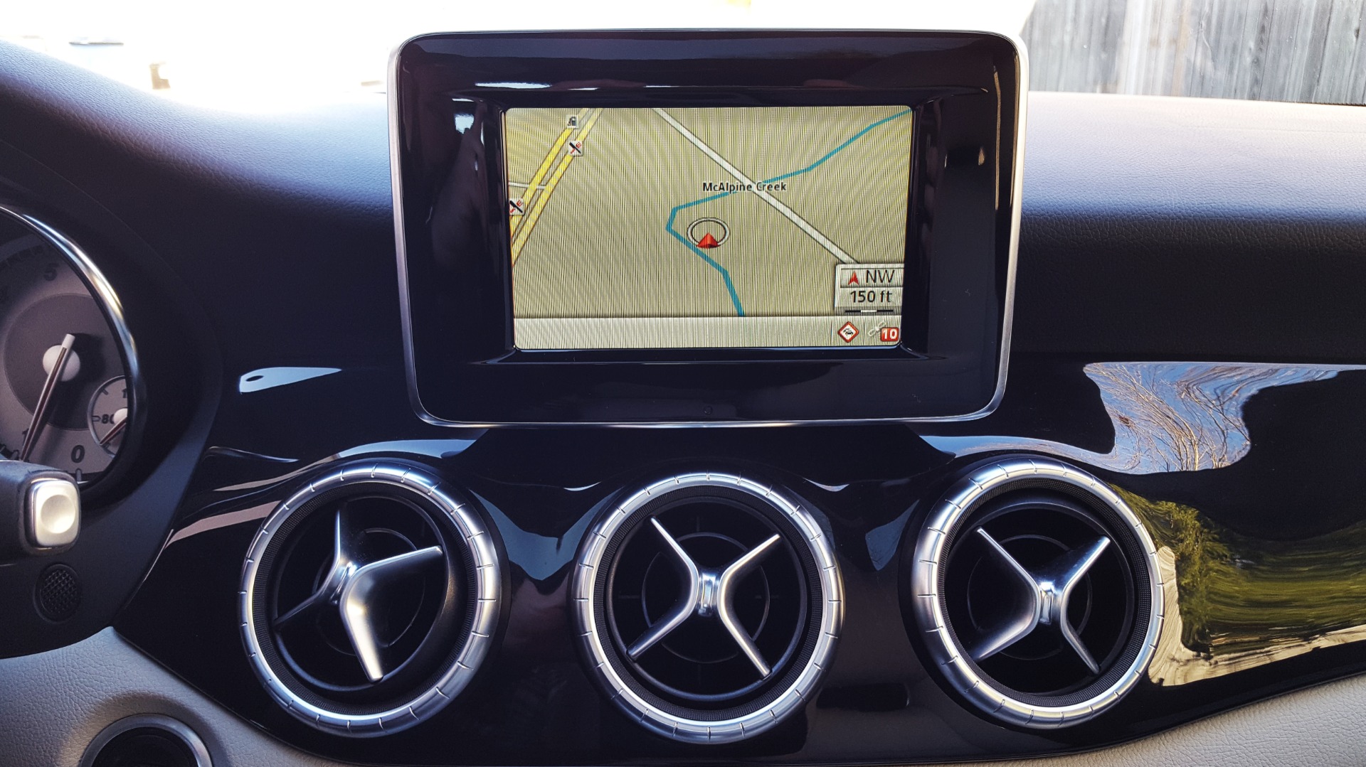 Used 2014 Mercedes-Benz CLA-CLASS CLA 250 / NAV / PANO-ROOF / BLIND SPOT ASSIST / XENON HEADLIGHTS for sale Sold at Formula Imports in Charlotte NC 28227 35
