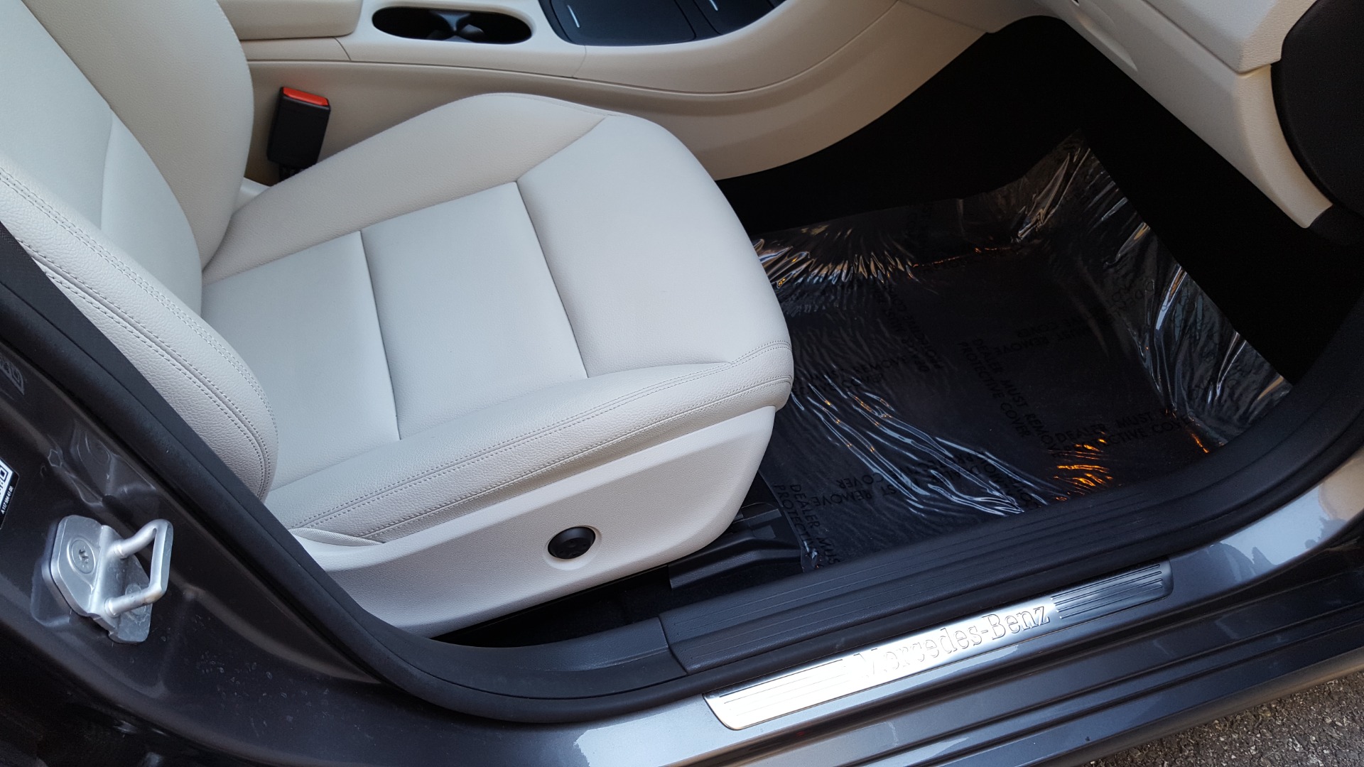 Used 2014 Mercedes-Benz CLA-CLASS CLA 250 / NAV / PANO-ROOF / BLIND SPOT ASSIST / XENON HEADLIGHTS for sale Sold at Formula Imports in Charlotte NC 28227 54