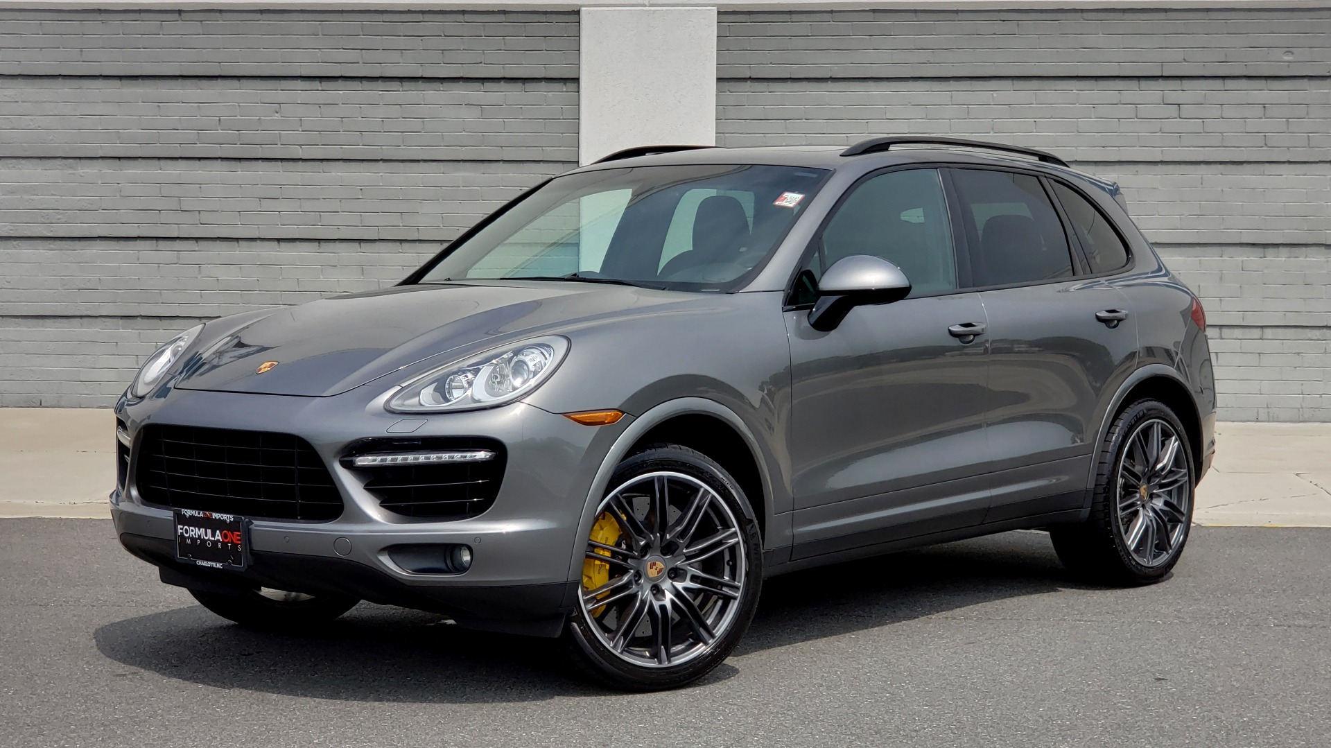 Used 2014 Porsche CAYENNE TURBO S / AWD / NAV / BOSE / PANO-ROOF / LCA / REARVIEW for sale Sold at Formula Imports in Charlotte NC 28227 1