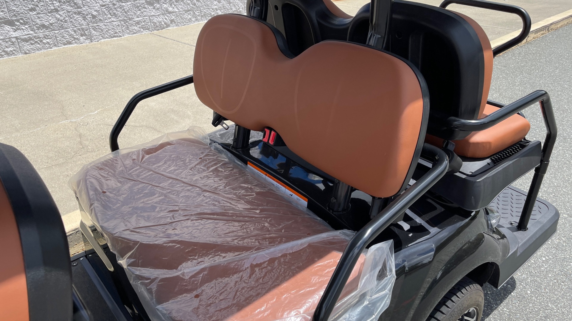 Used 2021 ICON i60 ELECTRIC CAR / 6-PASSENGER GOLF CART / 25MPH / NEW / 1-MILE for sale Sold at Formula Imports in Charlotte NC 28227 13