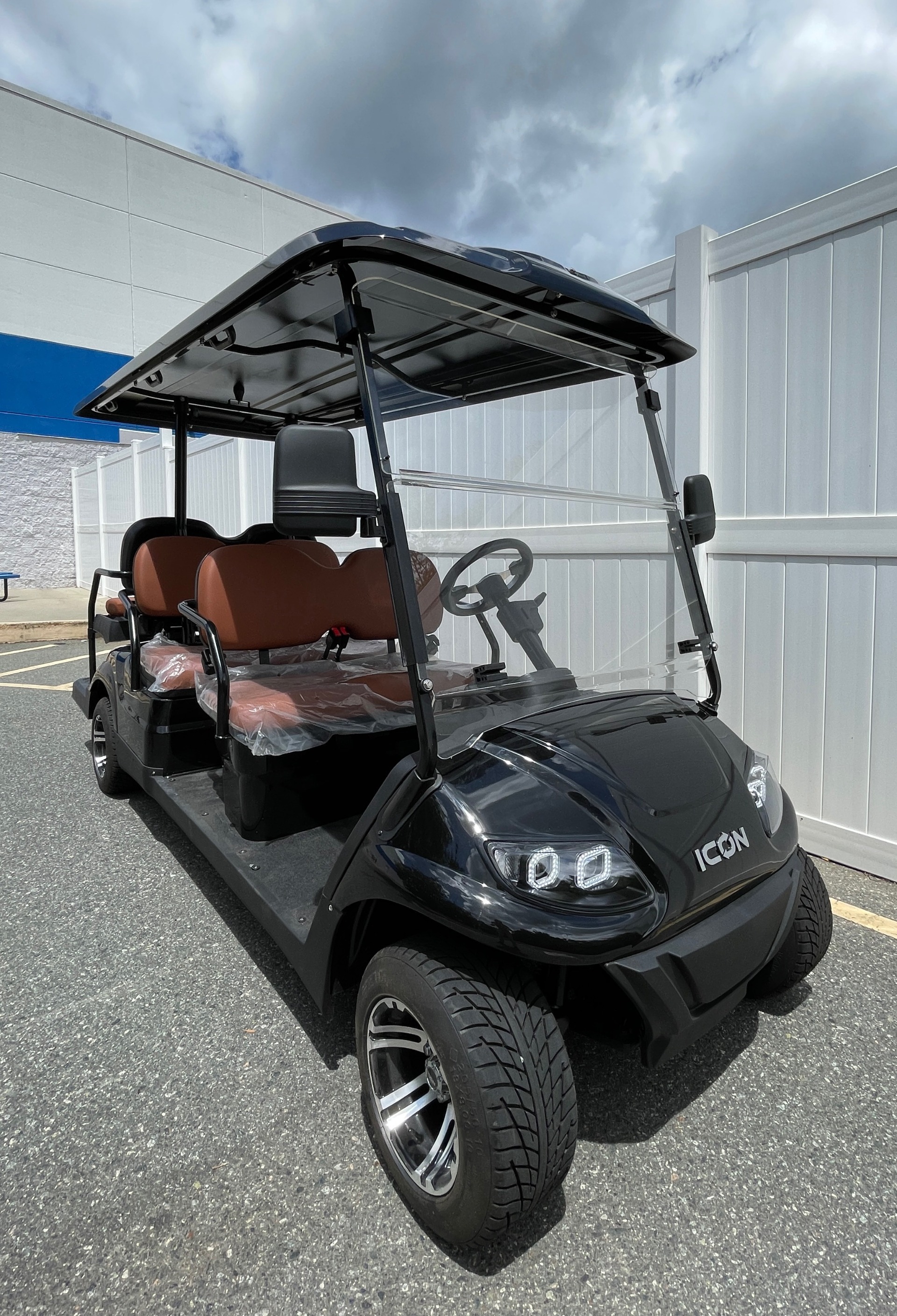 Used 2021 ICON i60 ELECTRIC CAR / 6-PASSENGER GOLF CART / 25MPH / NEW / 1-MILE for sale Sold at Formula Imports in Charlotte NC 28227 42