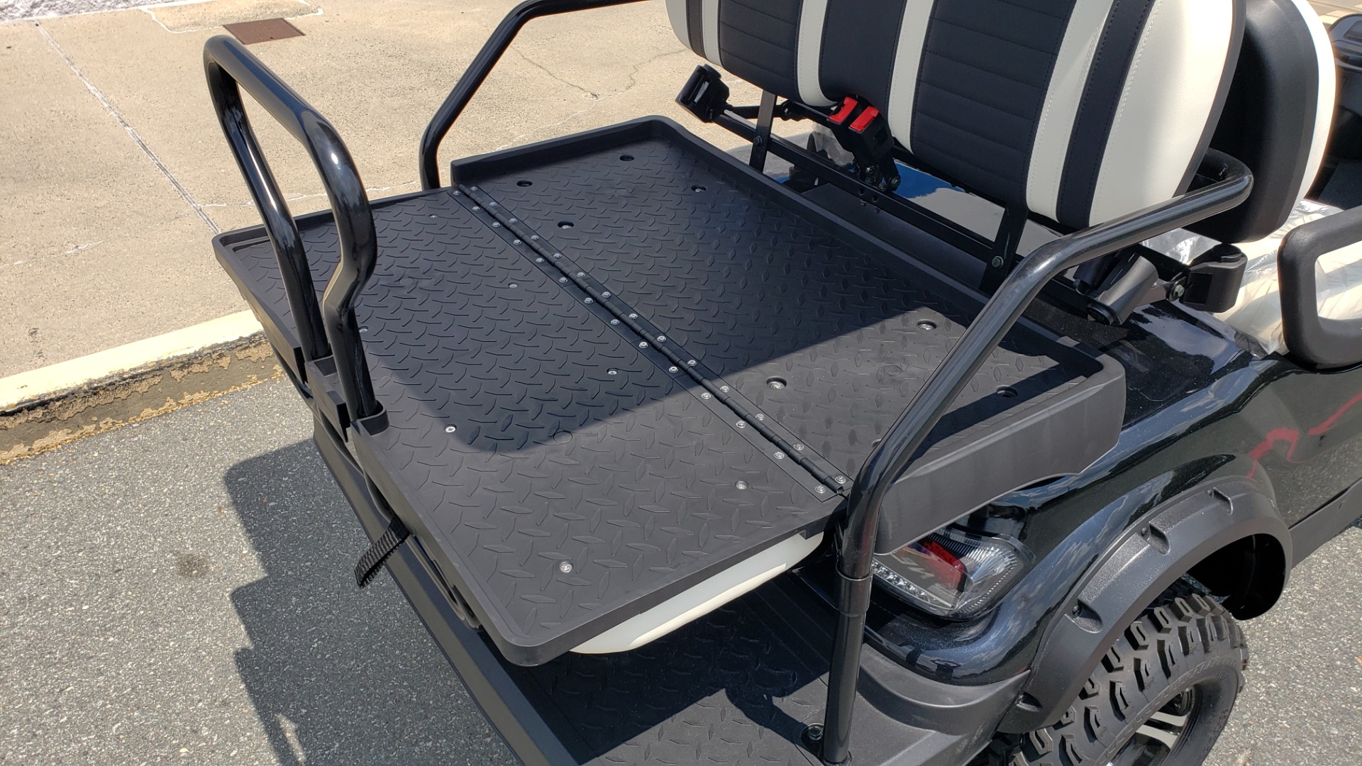 Used 2021 ICON i40L LIFTED ELECTRIC CAR / 4-PASSENGER GOLF CART / NEW / 1-MILE for sale Sold at Formula Imports in Charlotte NC 28227 22