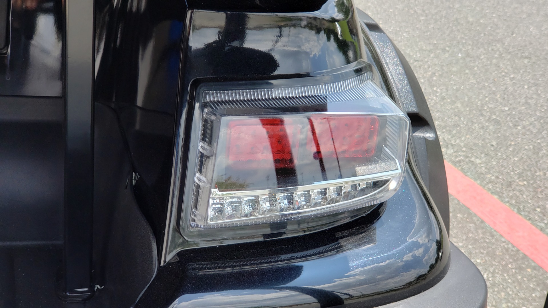 Used 2021 ICON i40L LIFTED ELECTRIC CAR / 4-PASSENGER GOLF CART / NEW / 1-MILE for sale Sold at Formula Imports in Charlotte NC 28227 25