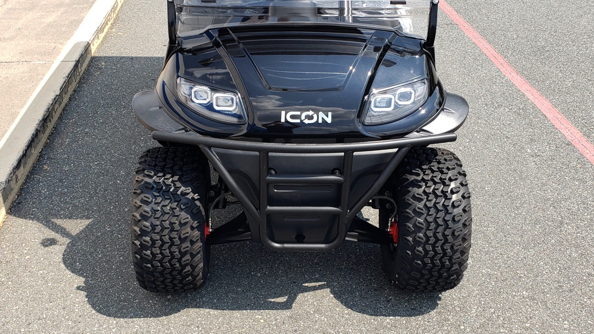 Used 2021 ICON i40L LIFTED ELECTRIC CAR / 4-PASSENGER GOLF CART / 25MPH / LIKE NEW for sale Sold at Formula Imports in Charlotte NC 28227 13