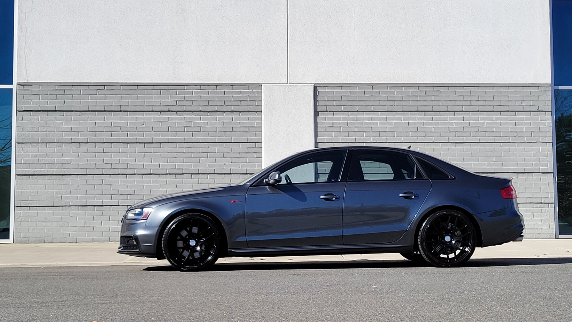 Used 2015 Audi S4 PREMIUM PLUS / TECH PKG / NAV / B&O SOUND / PARK SYS W/REARVIEW for sale Sold at Formula Imports in Charlotte NC 28227 4
