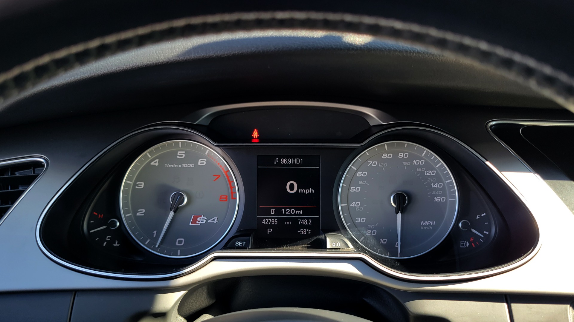 Used 2015 Audi S4 PREMIUM PLUS / TECH PKG / NAV / B&O SOUND / PARK SYS W/REARVIEW for sale Sold at Formula Imports in Charlotte NC 28227 47