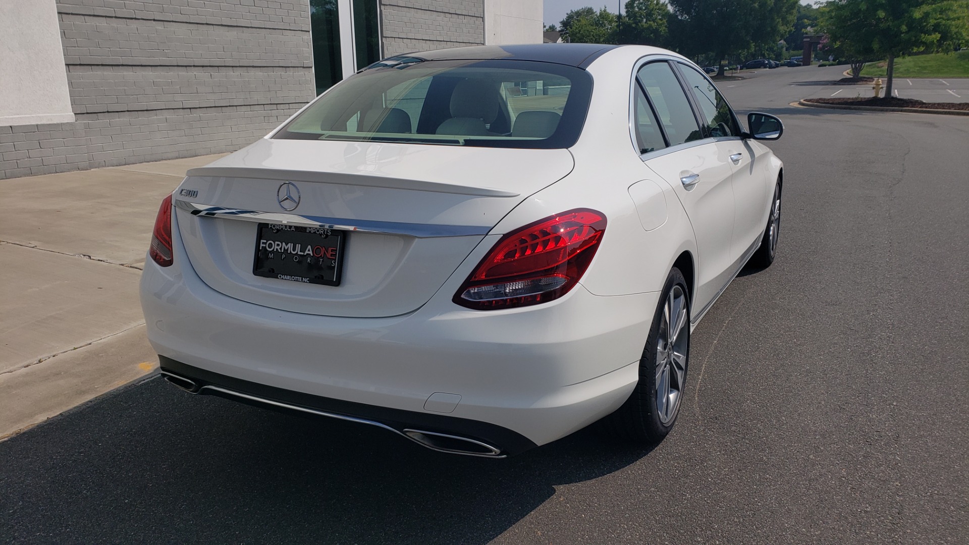 Used 2018 Mercedes-Benz C-CLASS C 300 PREMIUM / KEYLESS-GO / APPLE / PANO-ROOF / REARVIEW for sale Sold at Formula Imports in Charlotte NC 28227 2