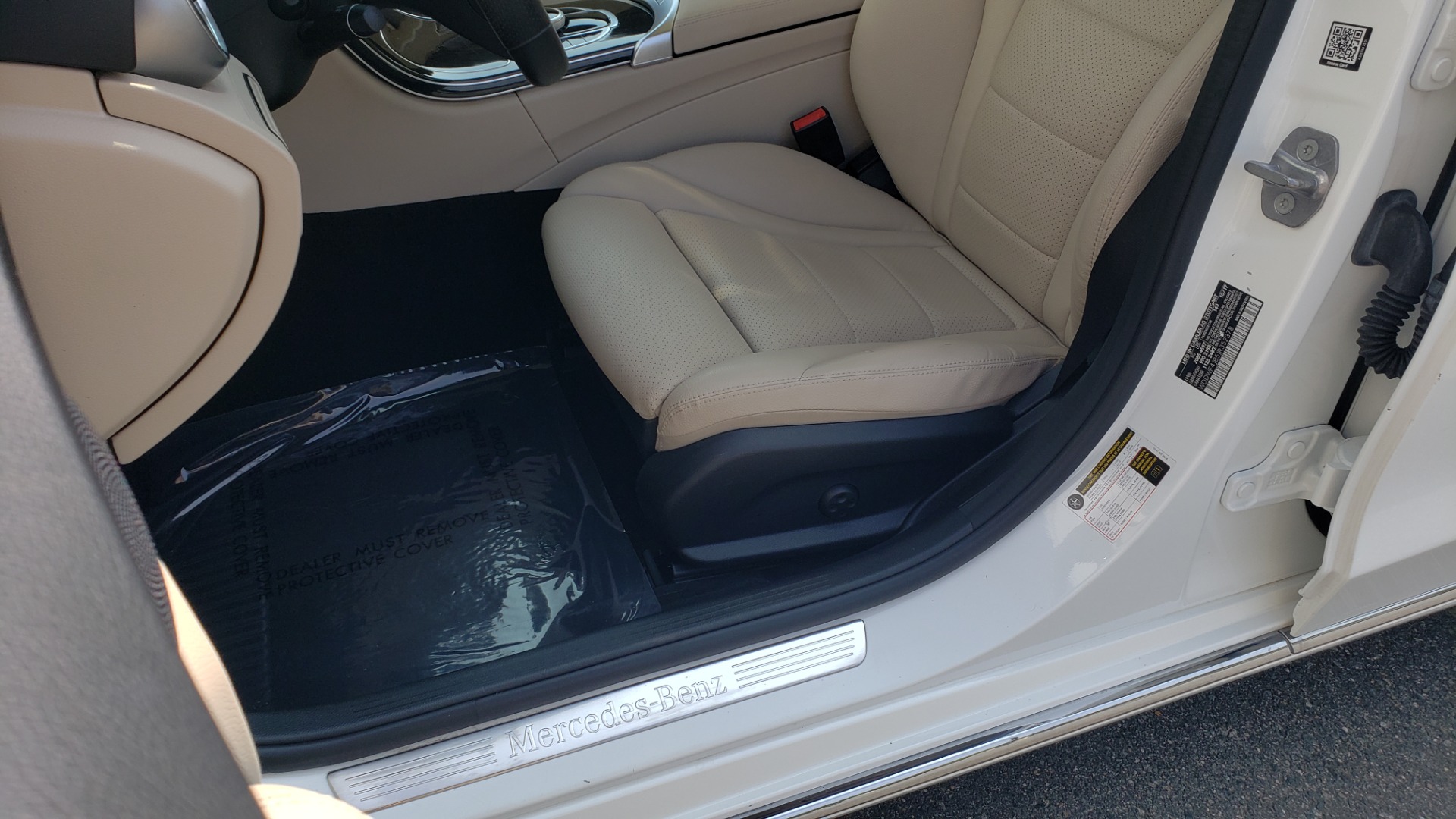 Used 2018 Mercedes-Benz C-CLASS C 300 PREMIUM / KEYLESS-GO / APPLE / PANO-ROOF / REARVIEW for sale Sold at Formula Imports in Charlotte NC 28227 31