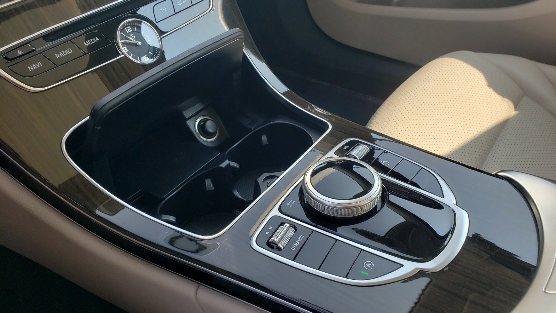 Used 2018 Mercedes-Benz C-CLASS C 300 PREMIUM / KEYLESS-GO / APPLE / PANO-ROOF / REARVIEW for sale Sold at Formula Imports in Charlotte NC 28227 46