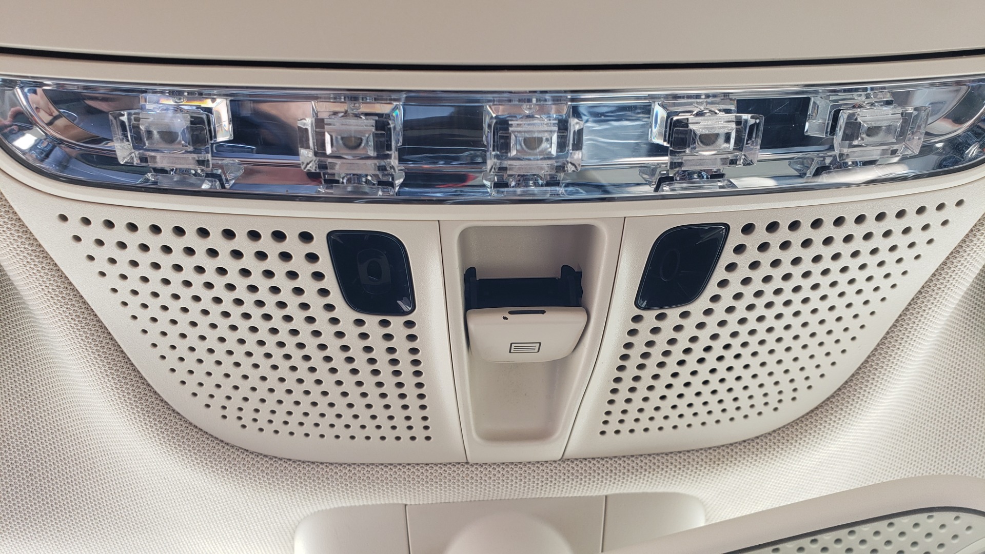 Used 2018 Mercedes-Benz C-CLASS C 300 PREMIUM / KEYLESS-GO / APPLE / PANO-ROOF / REARVIEW for sale Sold at Formula Imports in Charlotte NC 28227 51