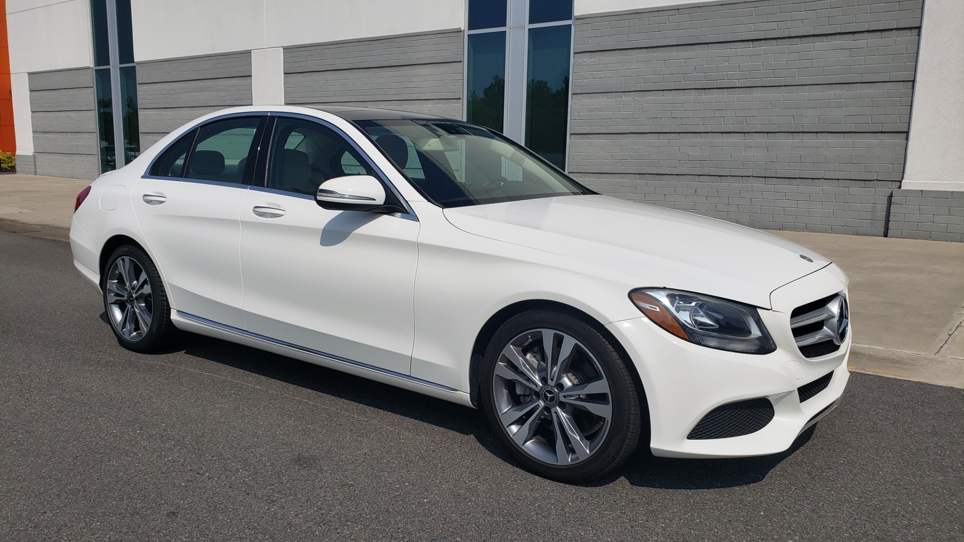 Used 2018 Mercedes-Benz C-CLASS C 300 PREMIUM / KEYLESS-GO / APPLE / PANO-ROOF / REARVIEW for sale Sold at Formula Imports in Charlotte NC 28227 6