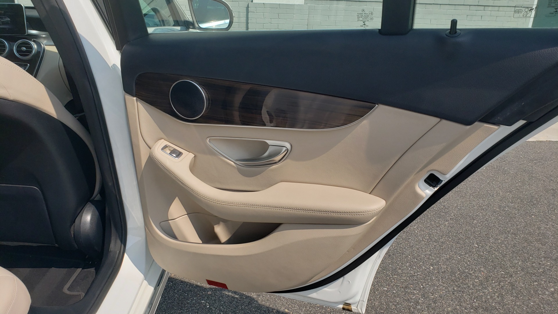 Used 2018 Mercedes-Benz C-CLASS C 300 PREMIUM / KEYLESS-GO / APPLE / PANO-ROOF / REARVIEW for sale Sold at Formula Imports in Charlotte NC 28227 64
