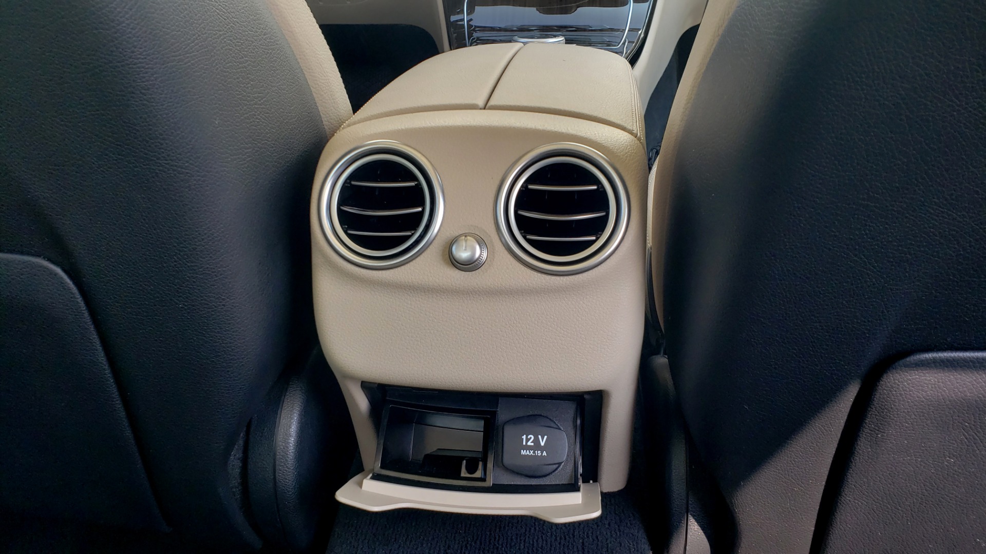 Used 2018 Mercedes-Benz C-CLASS C 300 PREMIUM / KEYLESS-GO / APPLE / PANO-ROOF / REARVIEW for sale Sold at Formula Imports in Charlotte NC 28227 69