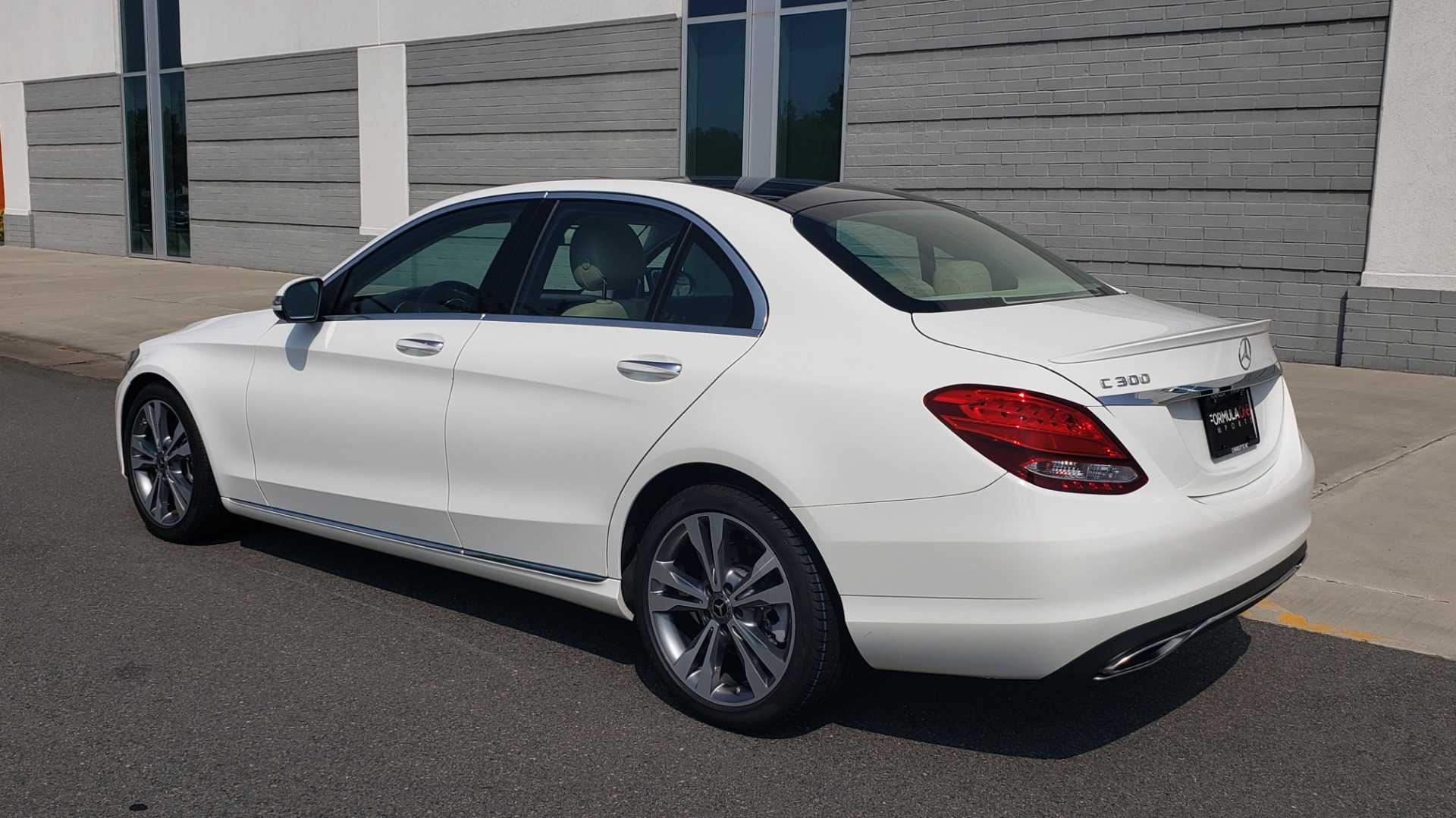 Used 2018 Mercedes-Benz C-CLASS C 300 PREMIUM / KEYLESS-GO / APPLE / PANO-ROOF / REARVIEW for sale Sold at Formula Imports in Charlotte NC 28227 7