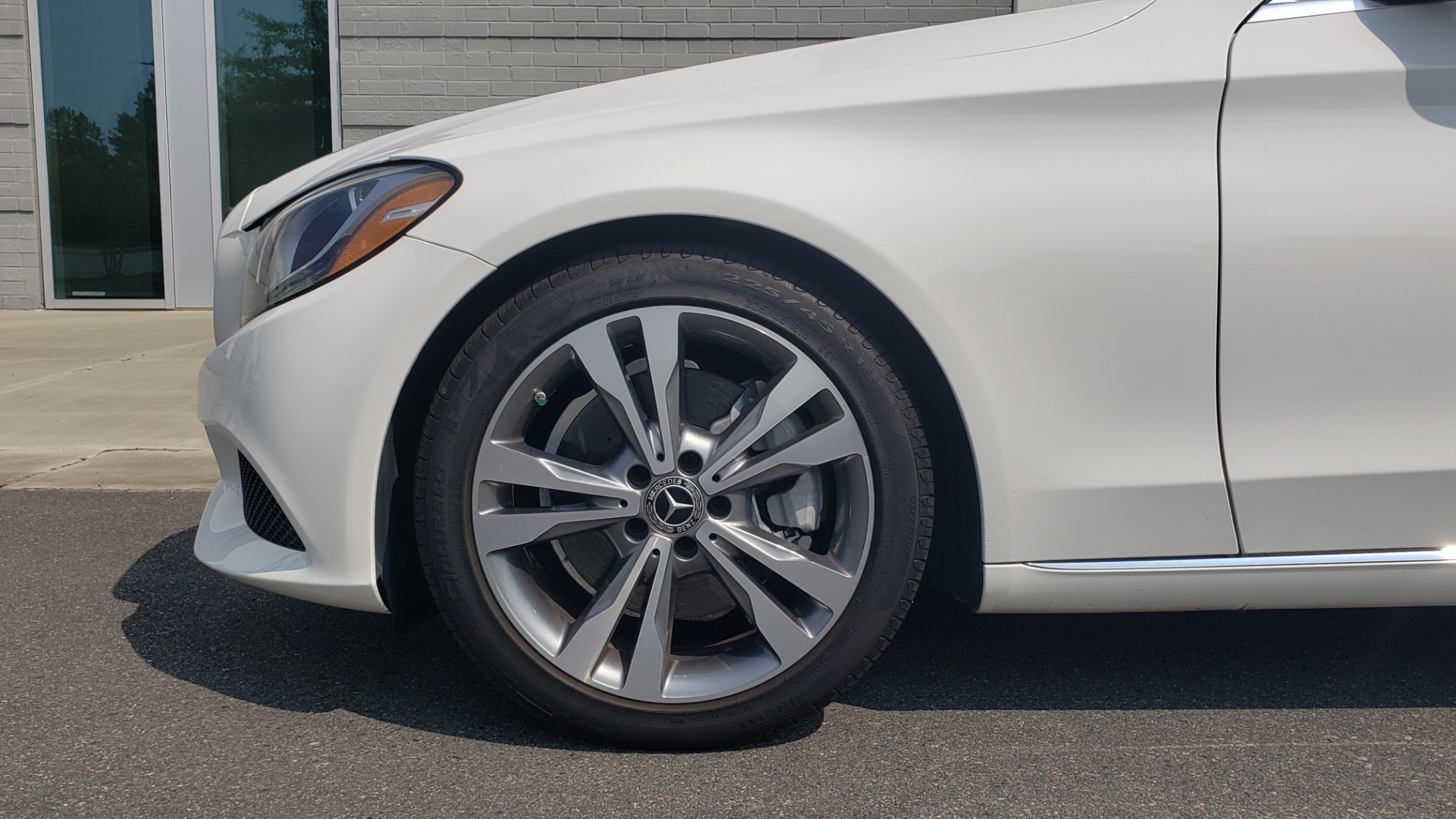 Used 2018 Mercedes-Benz C-CLASS C 300 PREMIUM / KEYLESS-GO / APPLE / PANO-ROOF / REARVIEW for sale Sold at Formula Imports in Charlotte NC 28227 72