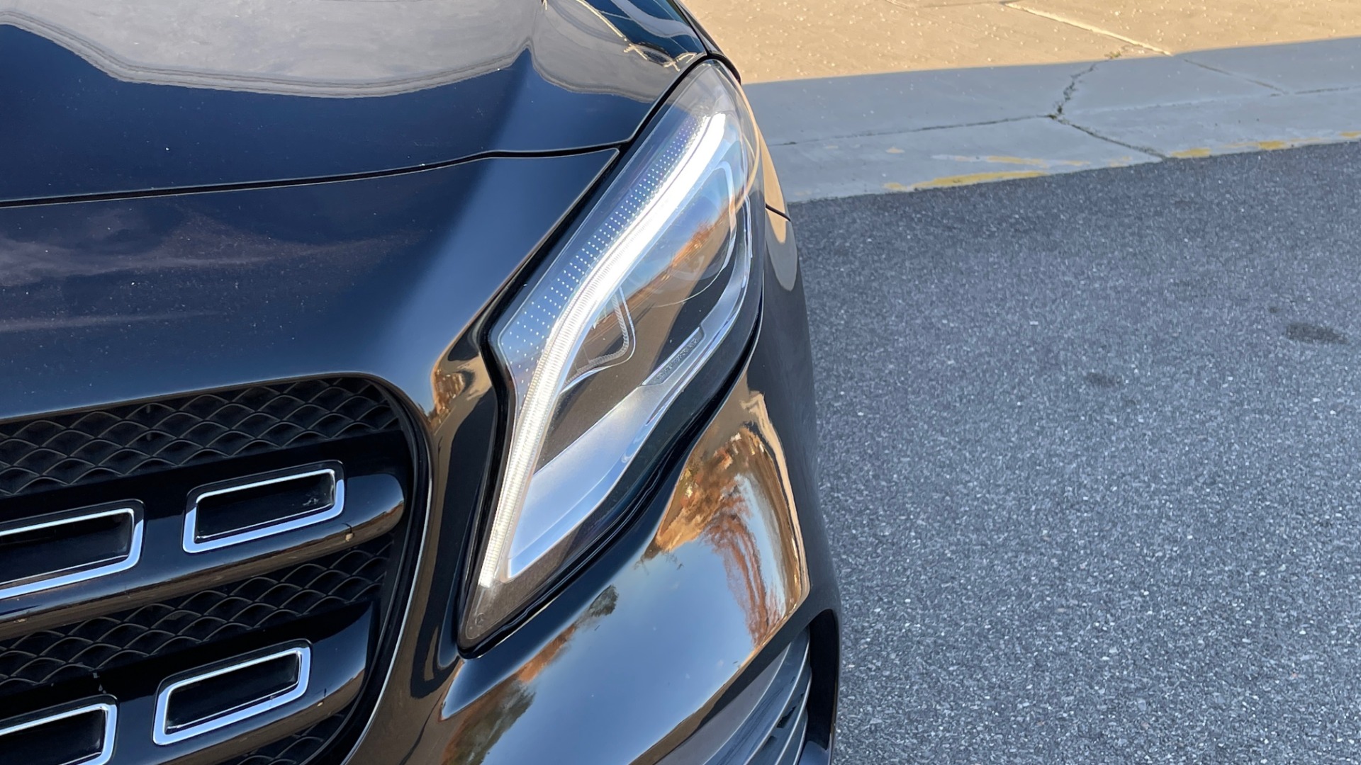 Used 2018 Mercedes-Benz GLA 250 PREMIUM / MULTI-MEDIA / PANO-ROOF / AMG LINE / NIGHT PKG / H/K SND for sale Sold at Formula Imports in Charlotte NC 28227 11