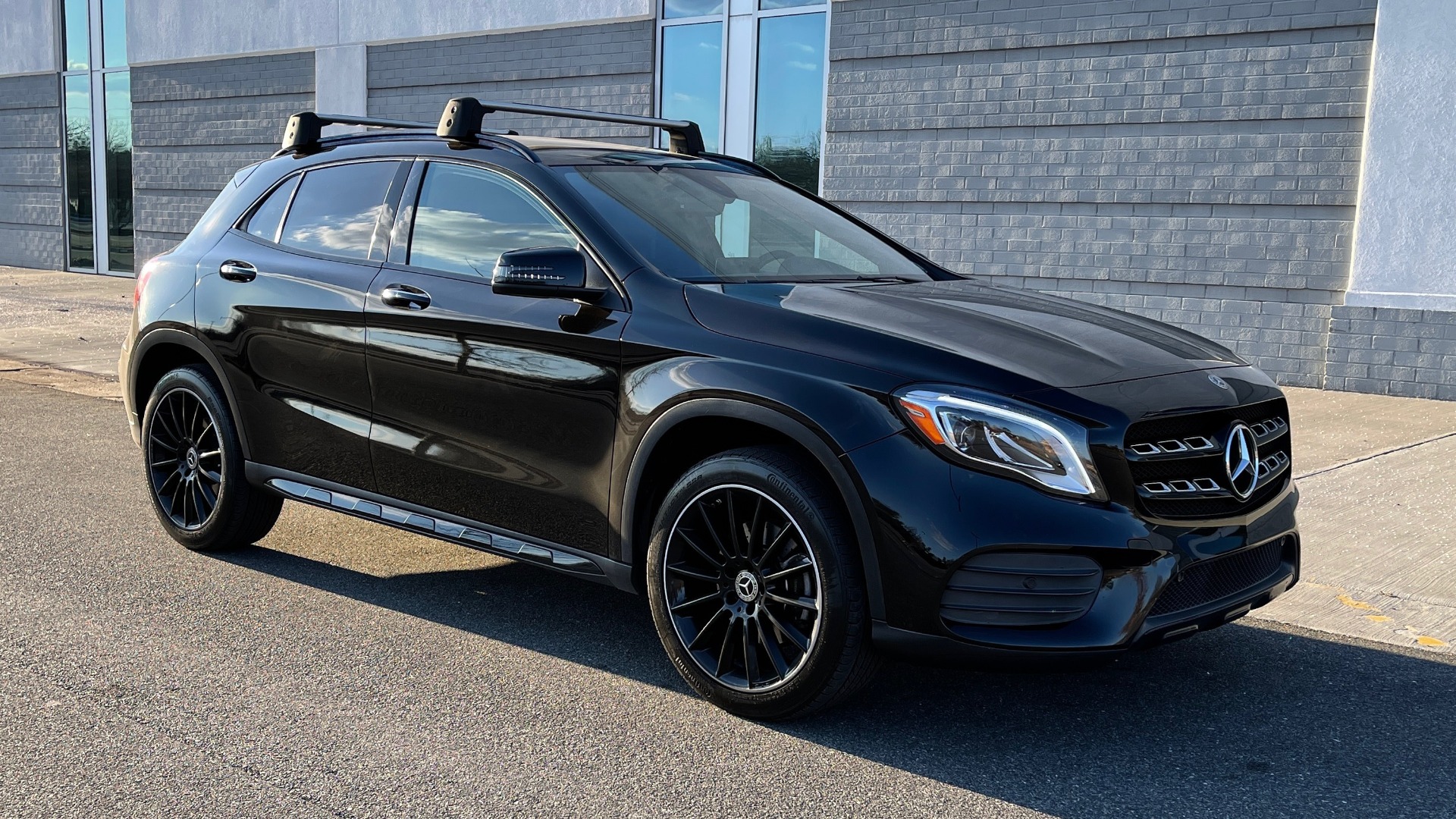 Used 2018 Mercedes-Benz GLA 250 PREMIUM / MULTI-MEDIA / PANO-ROOF / AMG LINE / NIGHT PKG / H/K SND for sale Sold at Formula Imports in Charlotte NC 28227 5