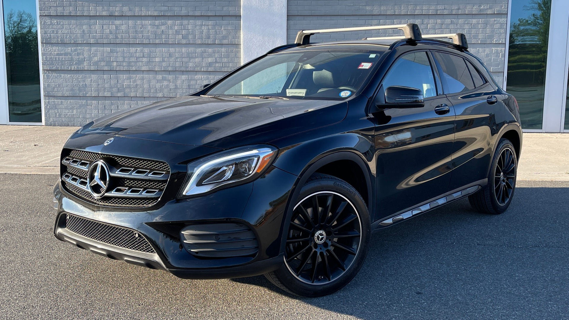 Used 2018 Mercedes-Benz GLA 250 PREMIUM / MULTI-MEDIA / PANO-ROOF / AMG LINE / NIGHT PKG / H/K SND for sale Sold at Formula Imports in Charlotte NC 28227 1