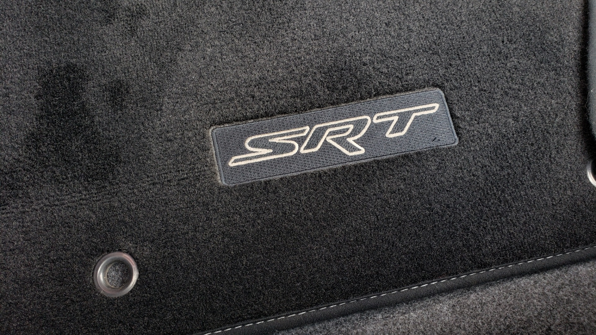 Used 2016 Dodge CHALLENGER SRT HELLCAT 707HP COUPE / AUTO / NAV / SUNROOF / H/K SND / REARVIEW for sale Sold at Formula Imports in Charlotte NC 28227 20