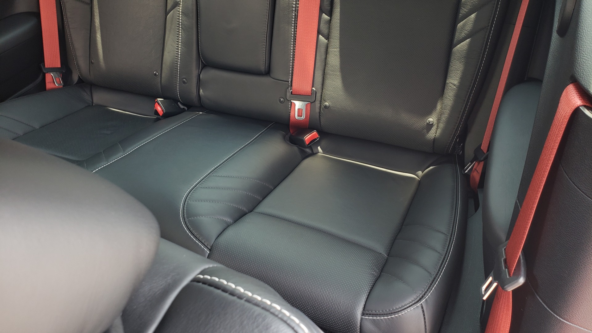 Used 2016 Dodge CHALLENGER SRT HELLCAT 707HP COUPE / AUTO / NAV / SUNROOF / H/K SND / REARVIEW for sale Sold at Formula Imports in Charlotte NC 28227 67