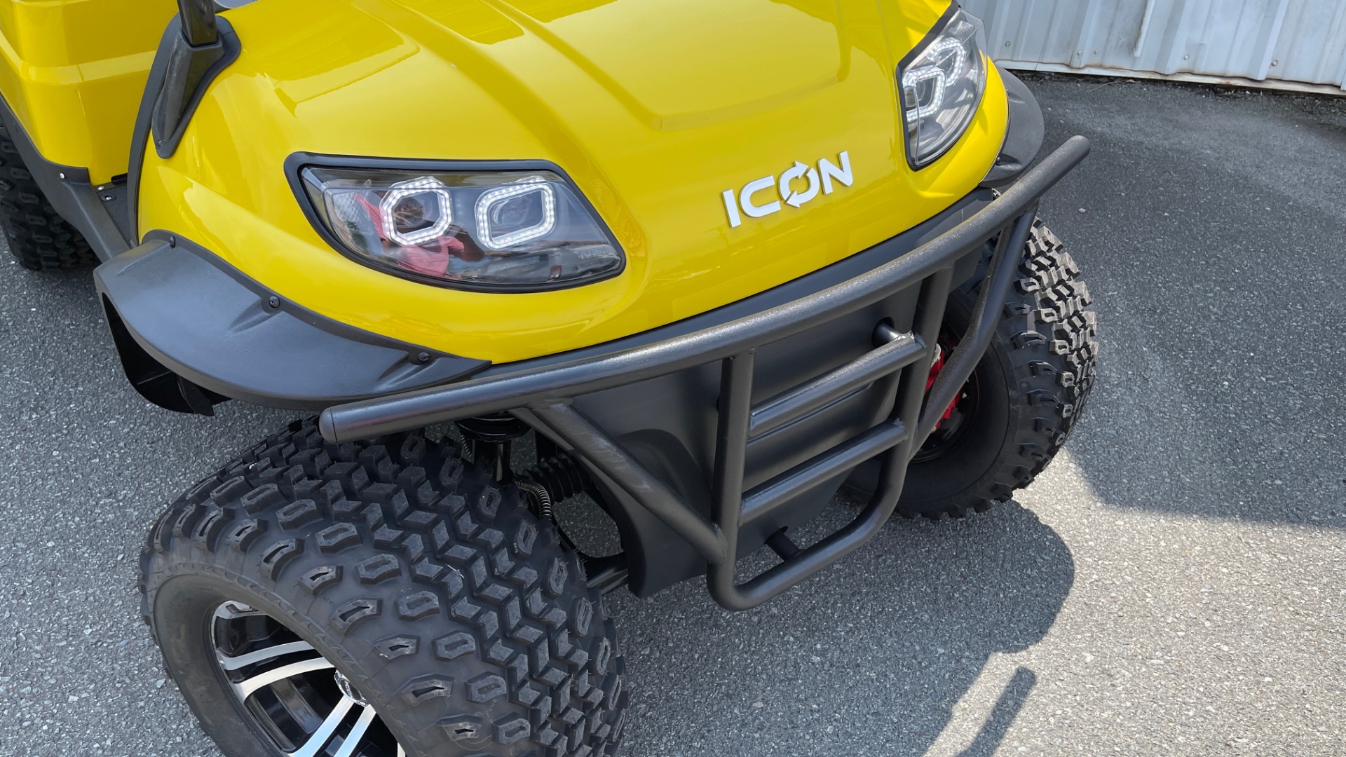 Used 2021 ICON i40L LIFTED ELECTRIC CAR / 4-PASSENGER GOLF CART / 25MPH / NEW / 1-MILE for sale Sold at Formula Imports in Charlotte NC 28227 39