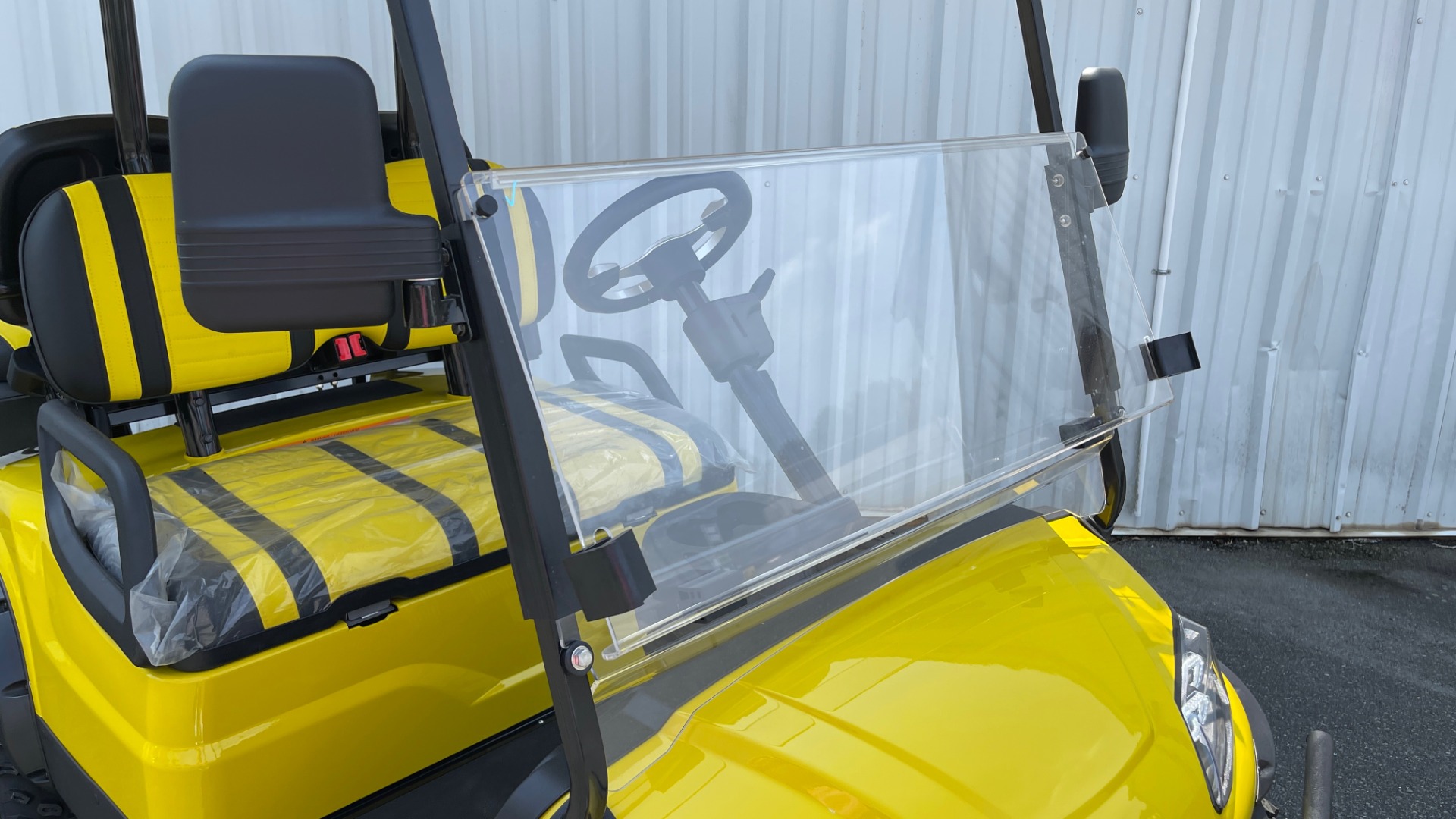 Used 2021 ICON i40L LIFTED ELECTRIC CAR / 4-PASSENGER GOLF CART / 25MPH / NEW / 1-MILE for sale Sold at Formula Imports in Charlotte NC 28227 44