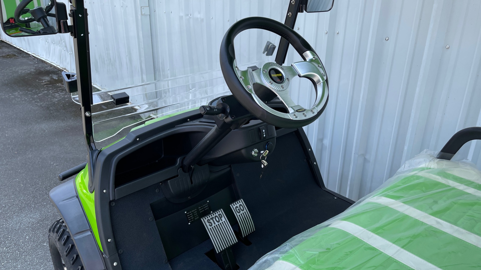 Used 2021 ICON i40L LIFTED ELECTRIC CAR / 4-PASSENGER GOLF CART / 25MPH / NEW / 1-MILE for sale Sold at Formula Imports in Charlotte NC 28227 21