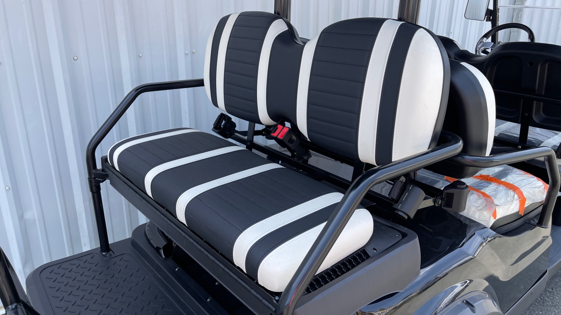 Used 2021 ICON i60L LIFTED ELECTRIC CAR / 6-PASSENGER GOLF CART / 25MPH / NEW / 1-MILE for sale Sold at Formula Imports in Charlotte NC 28227 42