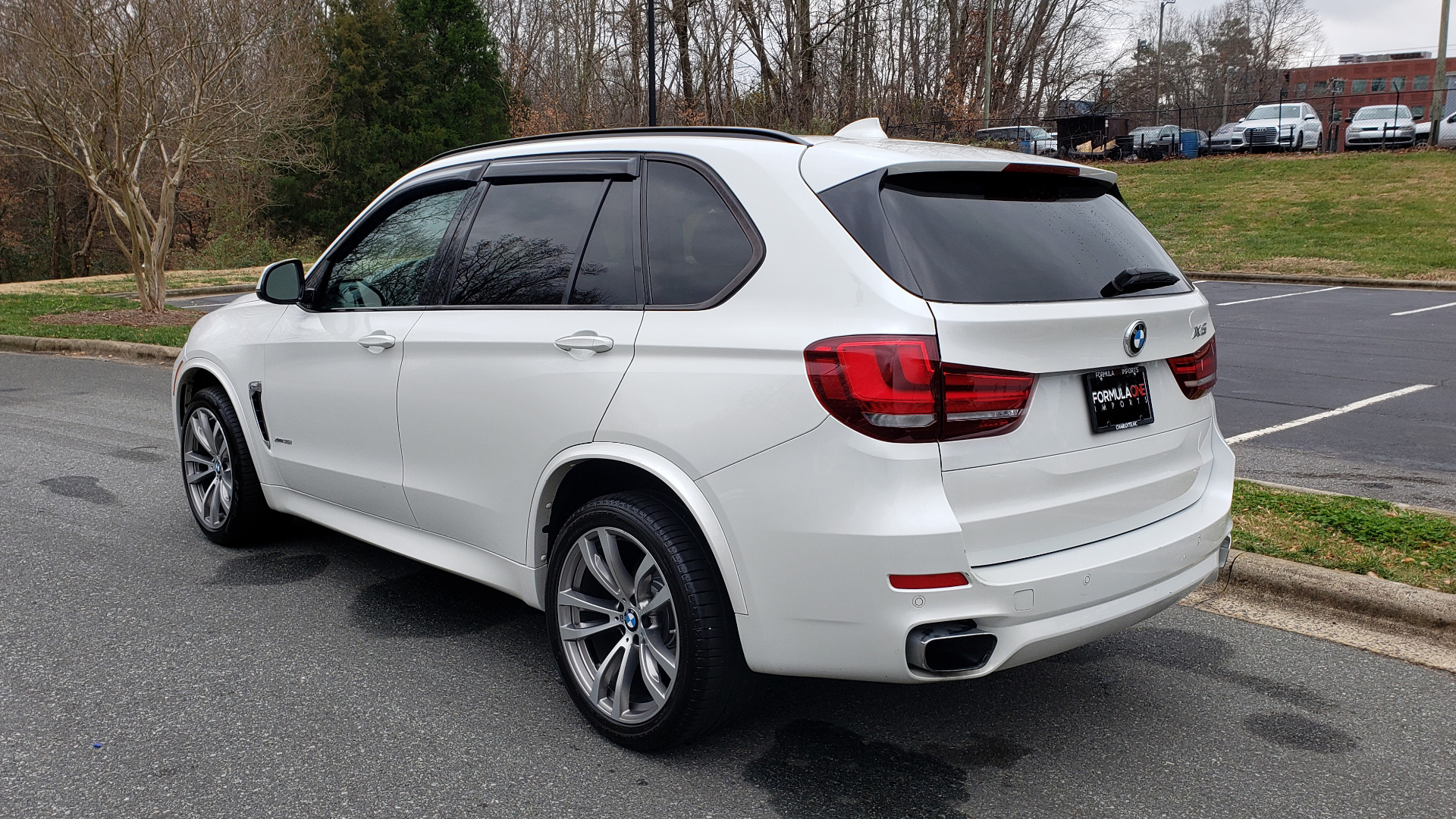 Used 2016 BMW X5 xDrive35i M-SPORT / PREMIUM PKG / NAV / SUNROOF / REARVIEW for sale Sold at Formula Imports in Charlotte NC 28227 3