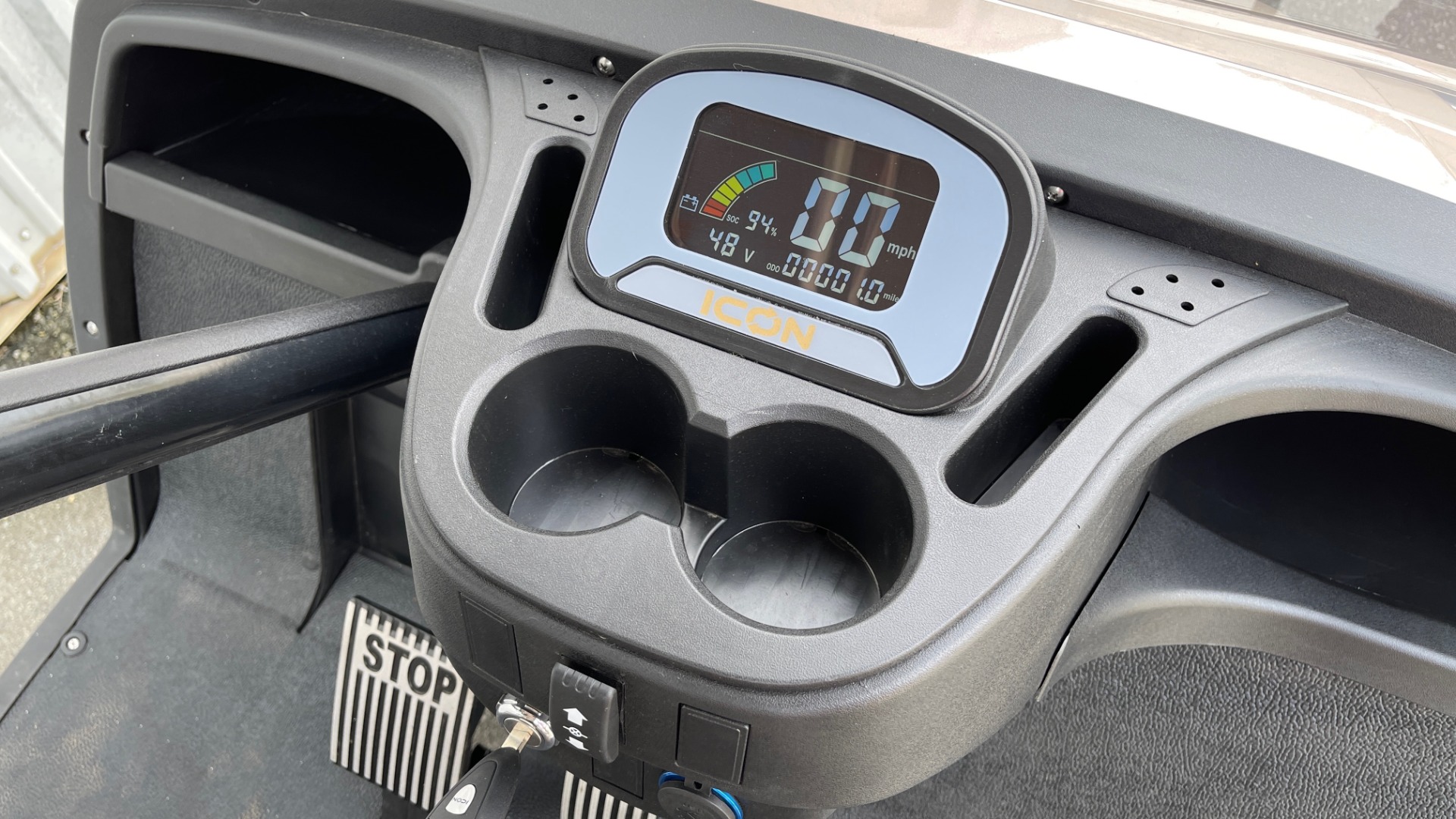 Used 2021 ICON I60L LIFTED ELECTRIC CAR / 6-PASSENGER GOLF CART / 25MPH / NEW / 1-MILE for sale Sold at Formula Imports in Charlotte NC 28227 25