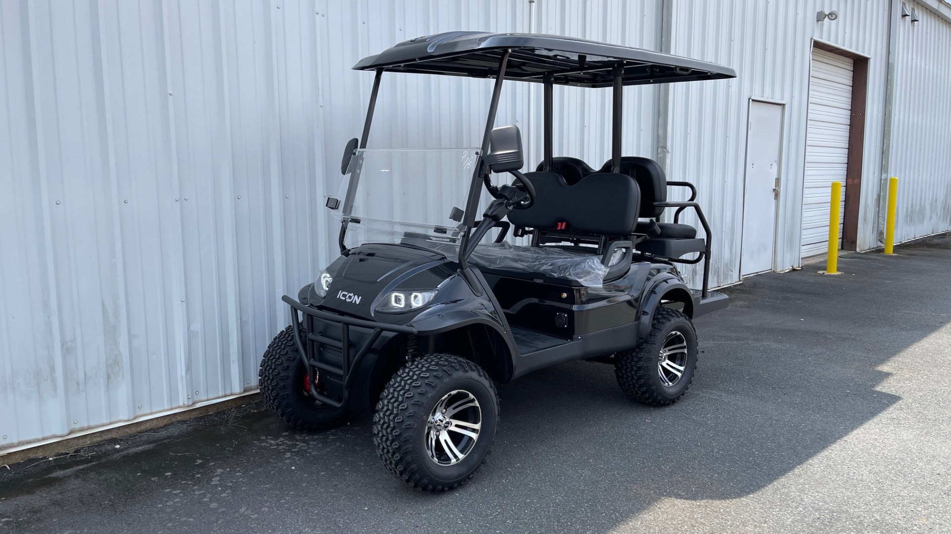 Used 2021 ICON i40L LIFTED ELECTRIC CAR / 4-PASSENGER GOLF CART / 25MPH / NEW / 1-MILE for sale Sold at Formula Imports in Charlotte NC 28227 1