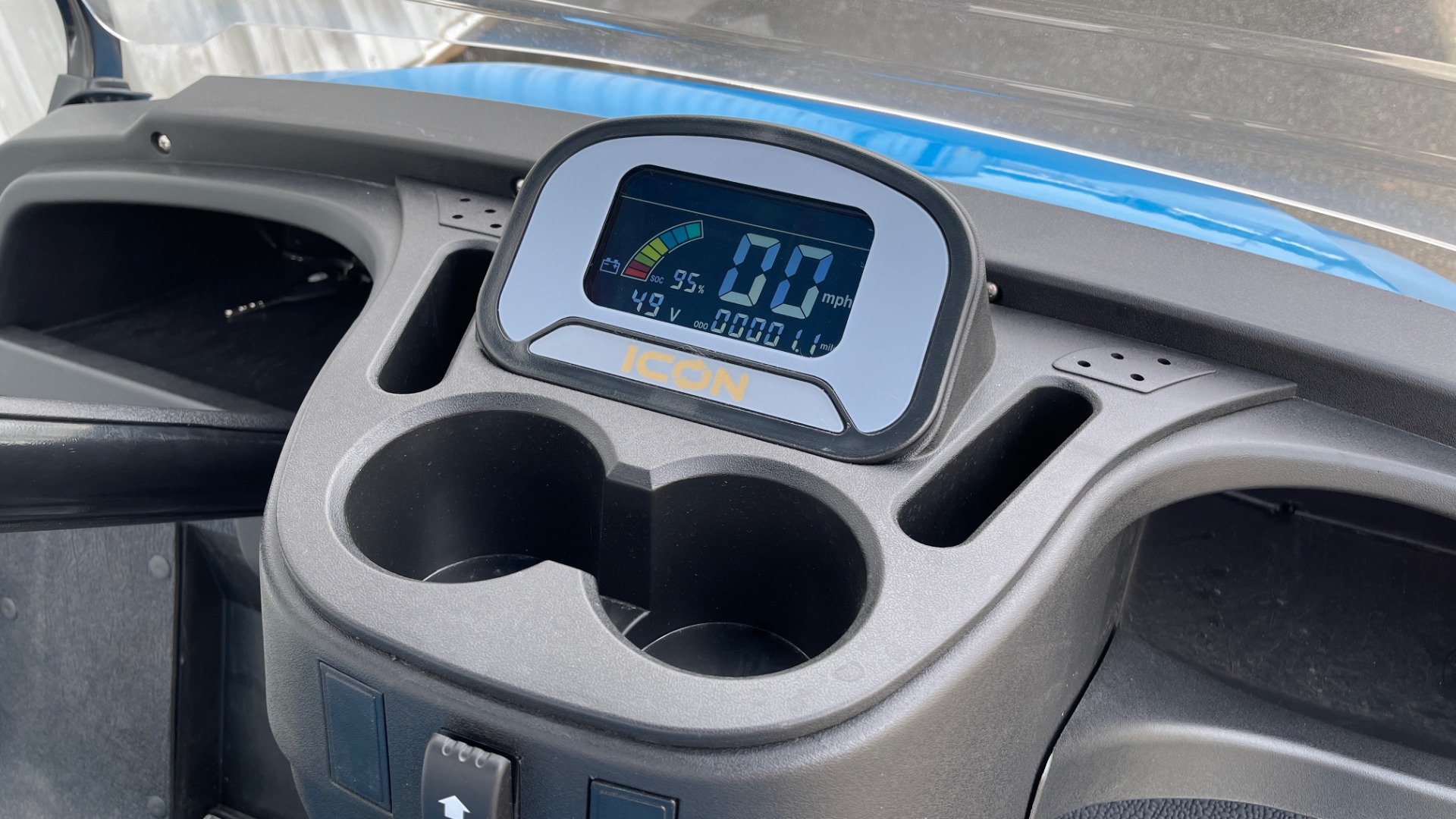 Used 2021 ICON i40L LIFTED ELECTRIC CAR / 4-PASSENGER GOLF CART / 25MPH / NEW / 1-MILE for sale Sold at Formula Imports in Charlotte NC 28227 13