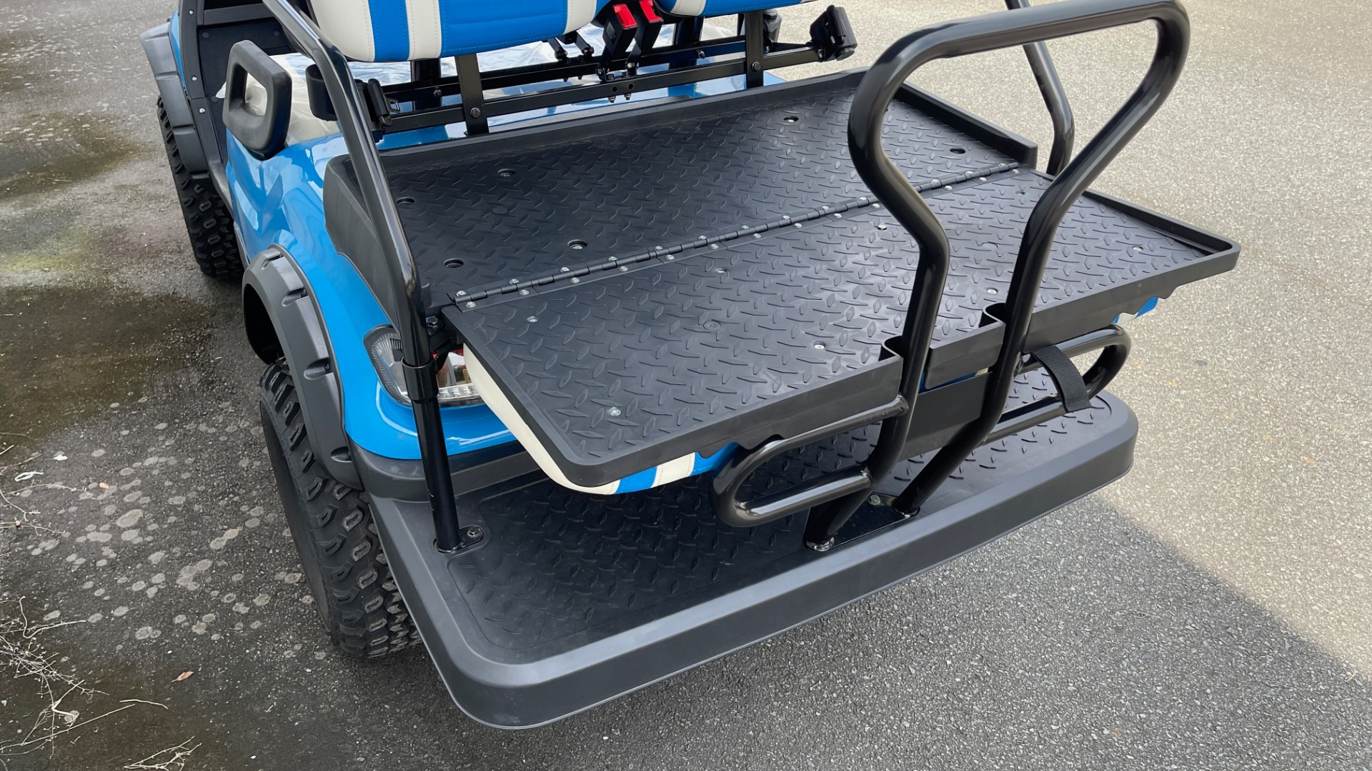 Used 2021 ICON i40L LIFTED ELECTRIC CAR / 4-PASSENGER GOLF CART / 25MPH / NEW / 1-MILE for sale Sold at Formula Imports in Charlotte NC 28227 8