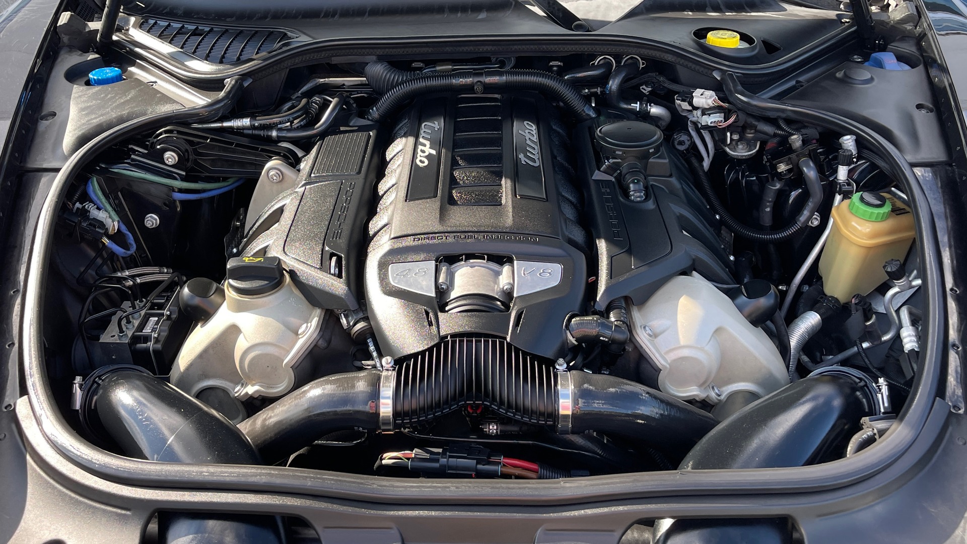 Used 2010 Porsche PANAMERA 4DR HB TURBO / SPORT CHRONO / BURMESTER / AUTO CLIMATE CONTROL for sale Sold at Formula Imports in Charlotte NC 28227 26
