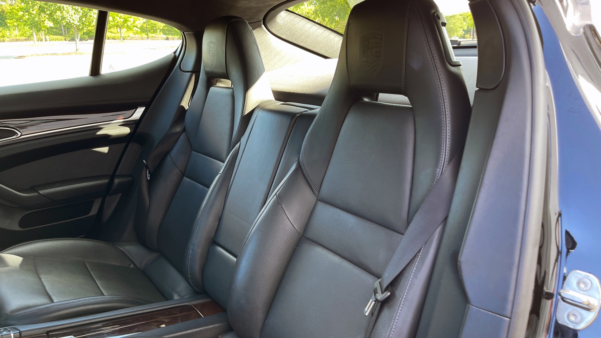 Used 2010 Porsche PANAMERA 4DR HB TURBO / SPORT CHRONO / BURMESTER / AUTO CLIMATE CONTROL for sale Sold at Formula Imports in Charlotte NC 28227 54