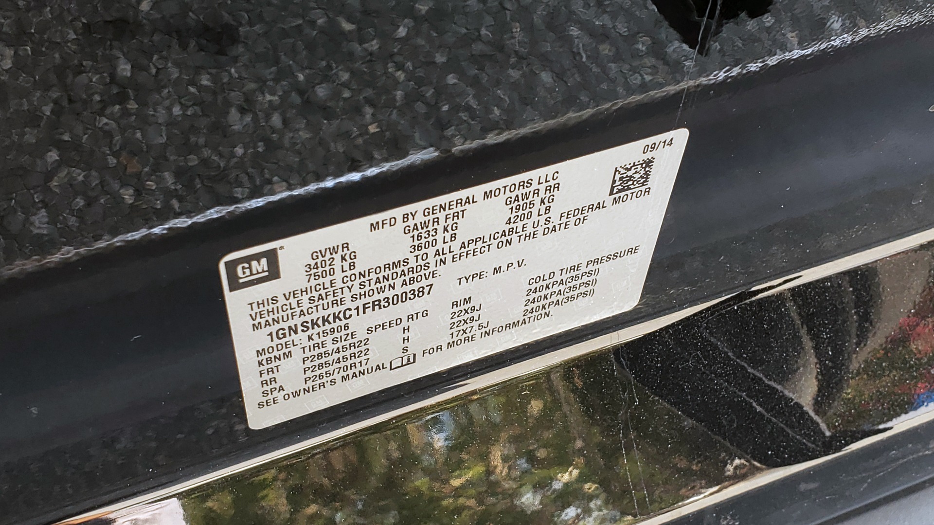 Used 2015 Chevrolet SURBURBAN LTZ 4WD / NAV / SUNROOF / 3-ROW / ENTERTAINMENT / REARVIEW for sale Sold at Formula Imports in Charlotte NC 28227 70