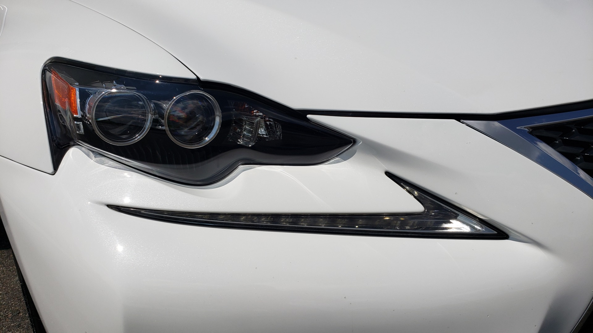 Used 2014 Lexus IS 250 F-SPORT SEDAN / BLIND SPOT MONITOR / REARVIEW / 18IN WHEELS for sale Sold at Formula Imports in Charlotte NC 28227 23